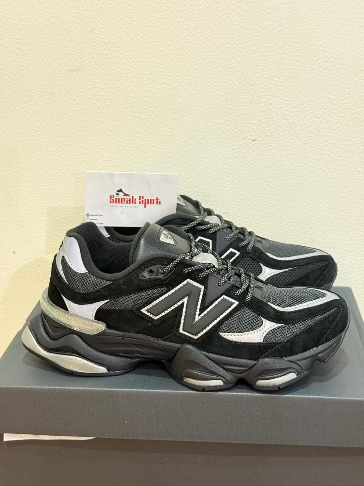 New Balance 9060 Black Grey