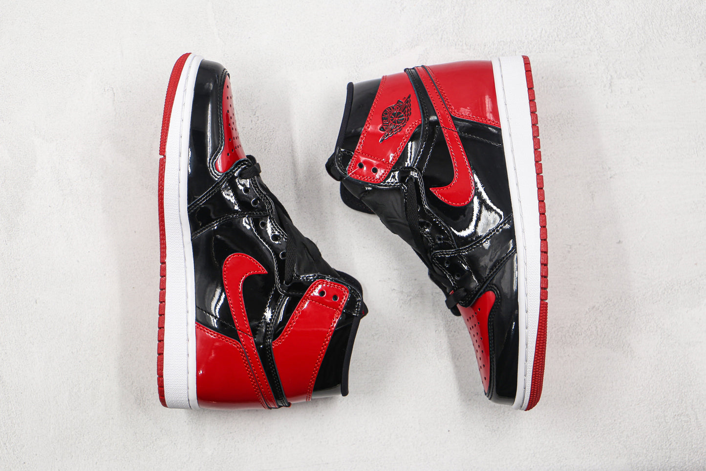 Air Jordan 1 High Bred Patent