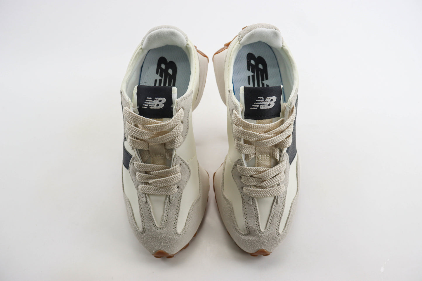 New Balance 327 White Silver WS327GD