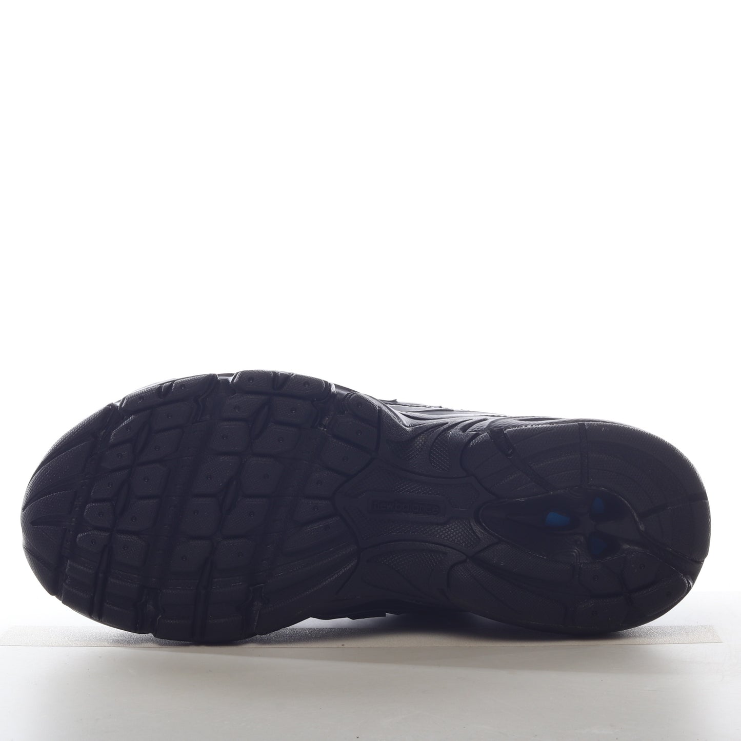 New Balance 740 Black