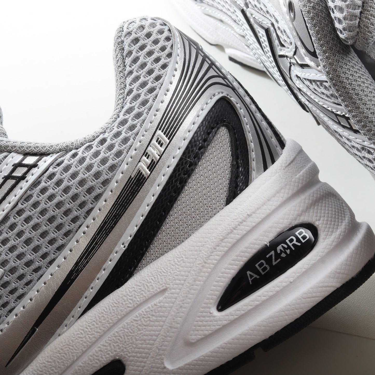 New Balance 740 Triple Silver