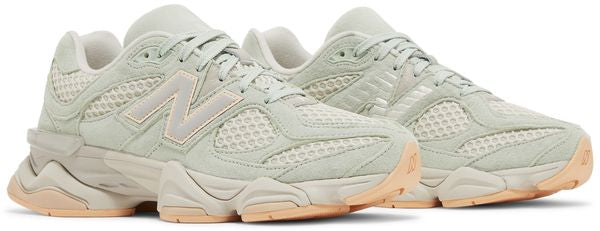 New Balance Silver Moss Green