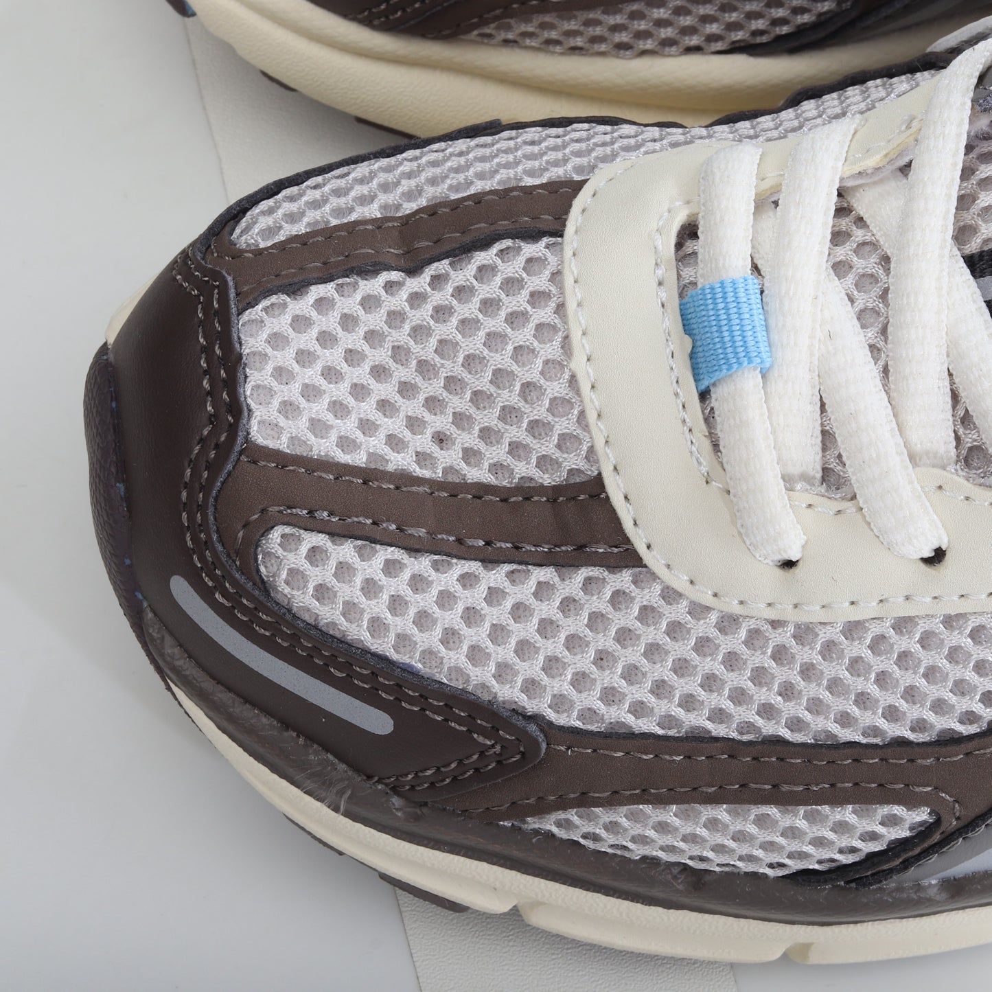 Nike Vomero 5 'Vintage Espersso'
