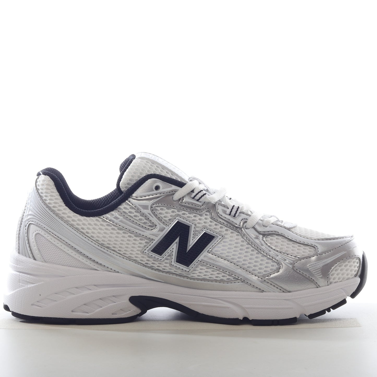 New Balance 740 White Navy Classic