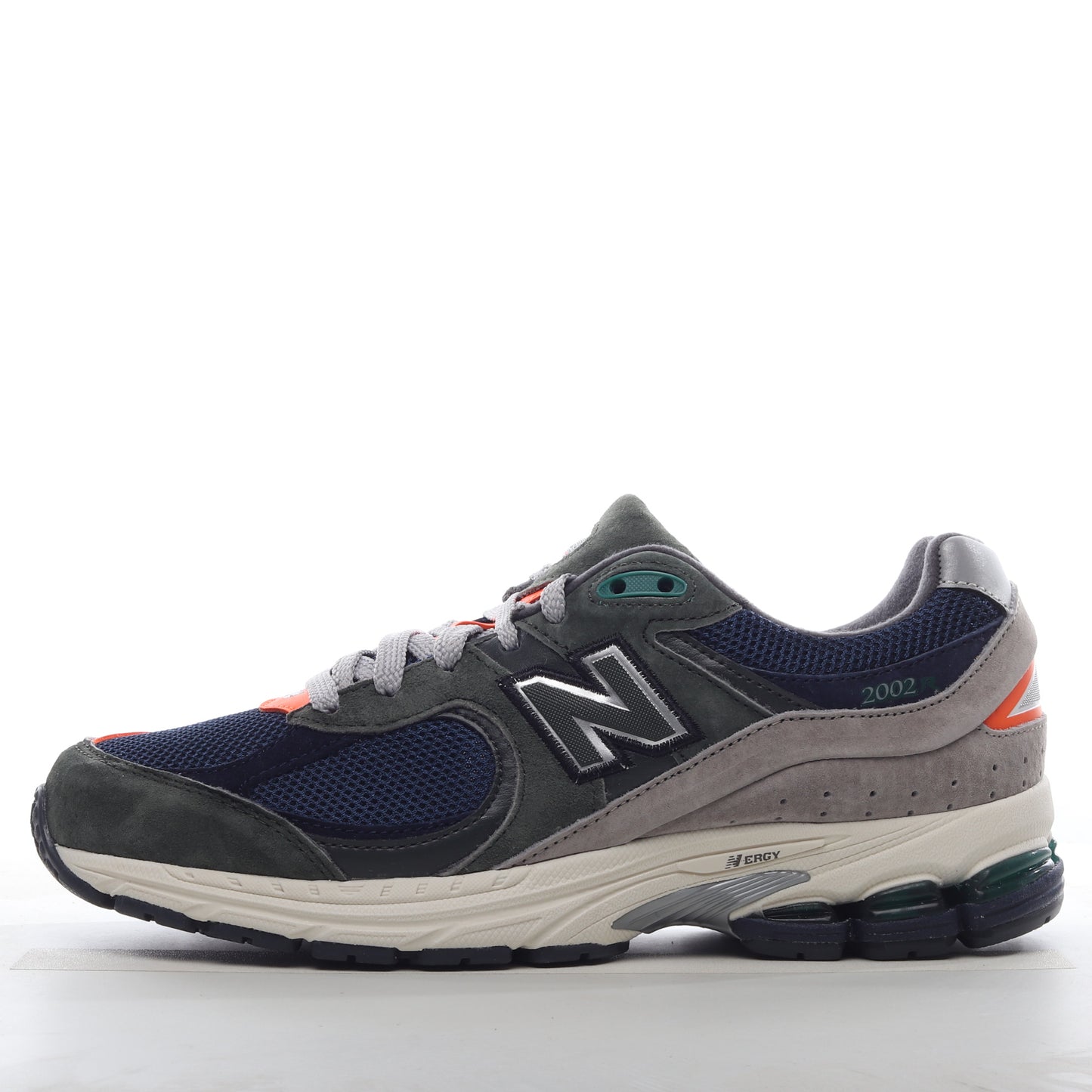 New Balance 2002 Navy Grey