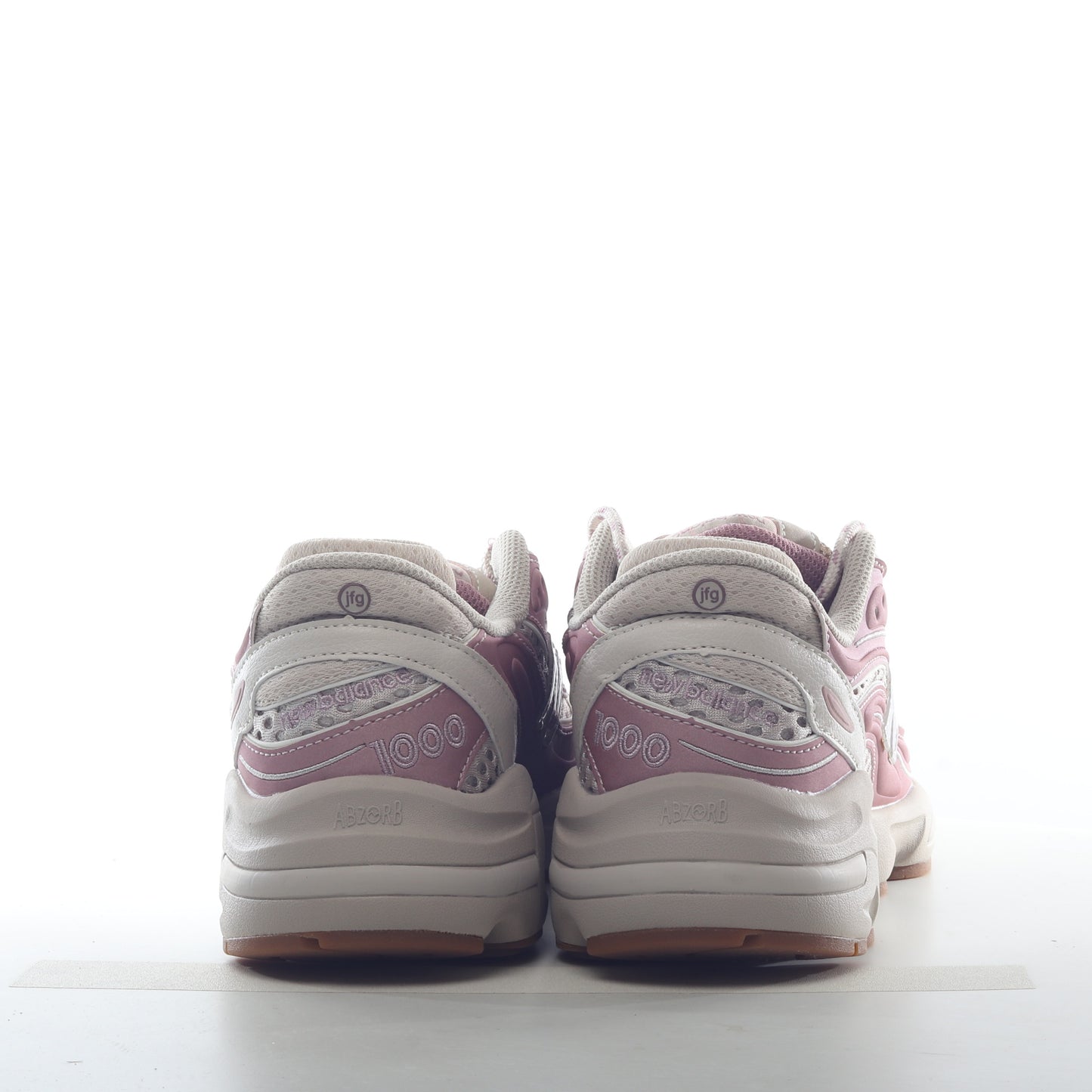 New Balance 1000 Light Pink