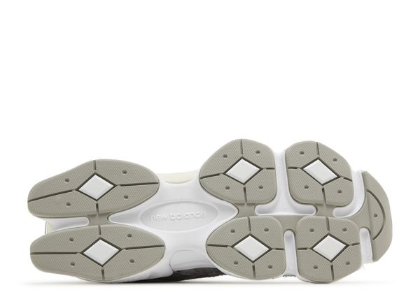 New Balance 9060 Classic Grey