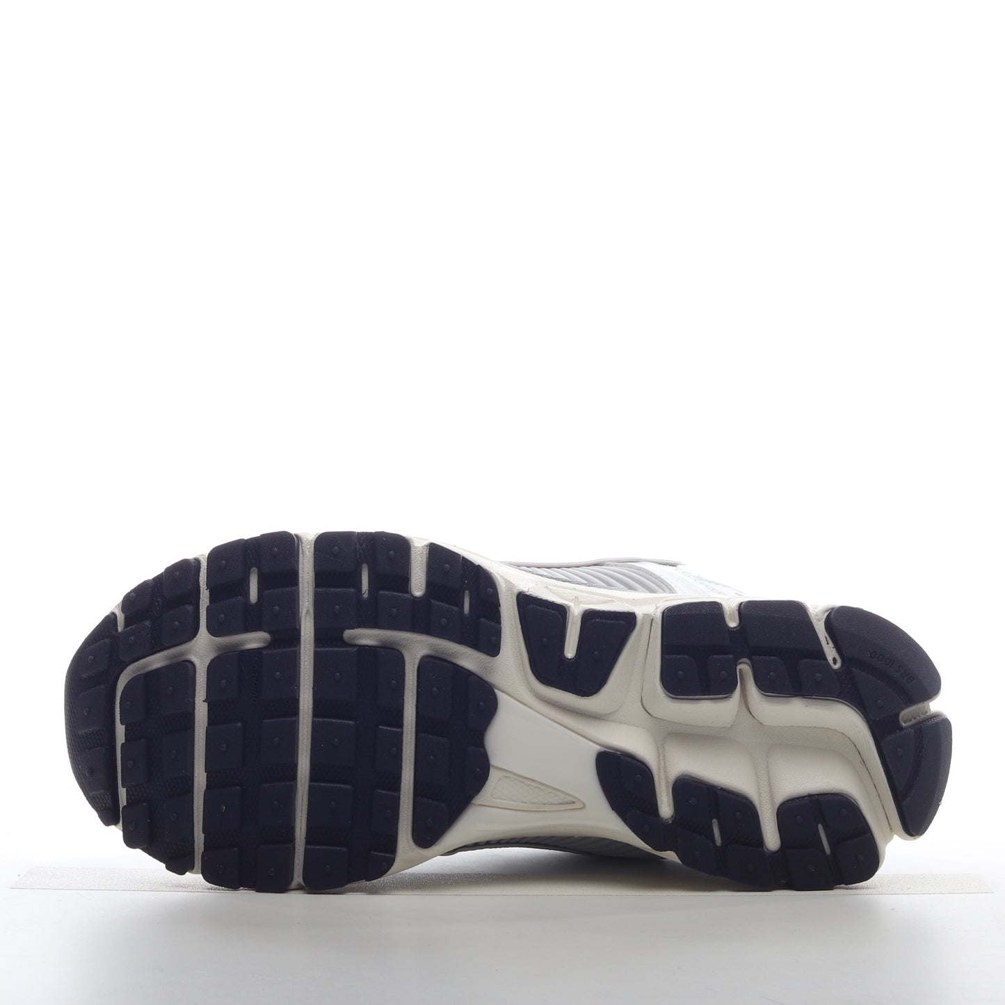 Nike Vomero 5 'Photon Dust Metallic Silver' FD