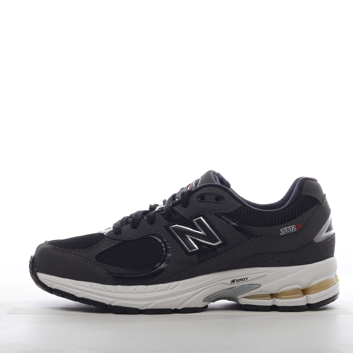 New Balance 2002 Black Red