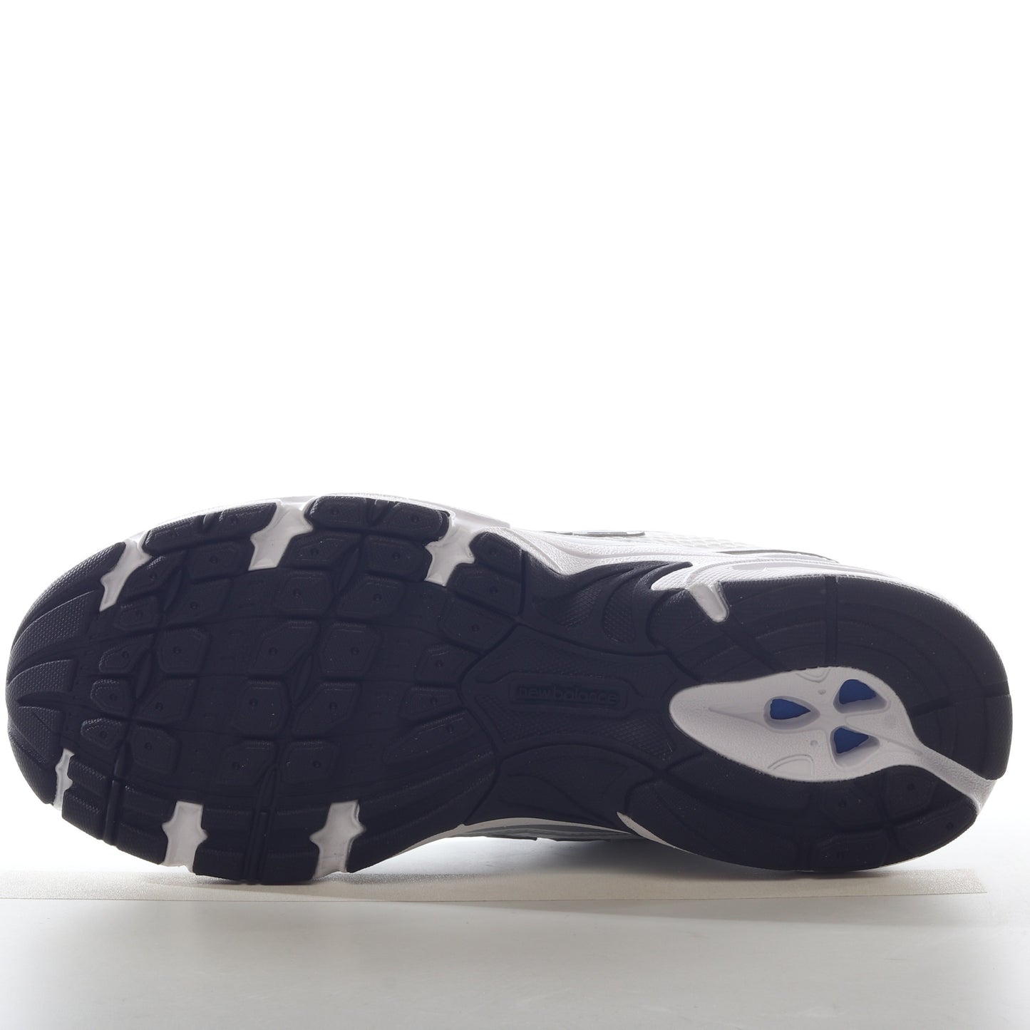 New Balance 740 White Navy Classic