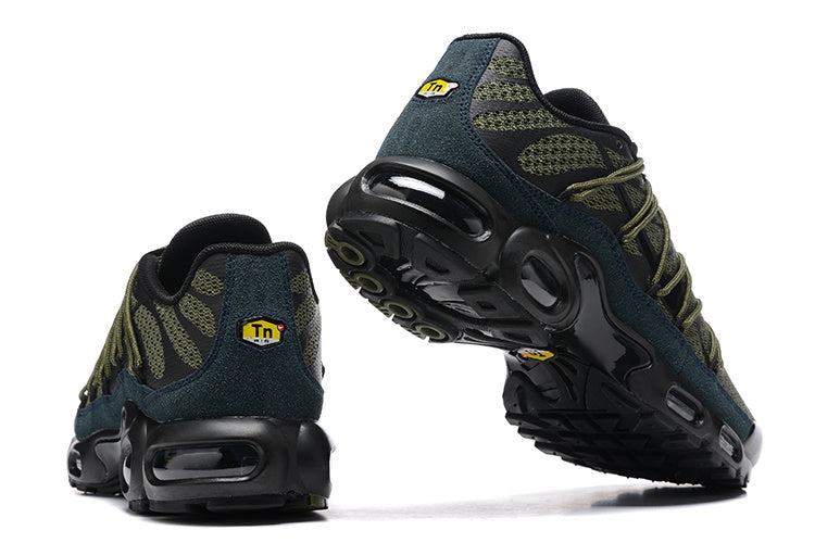 Nike Air Max Plus Utility