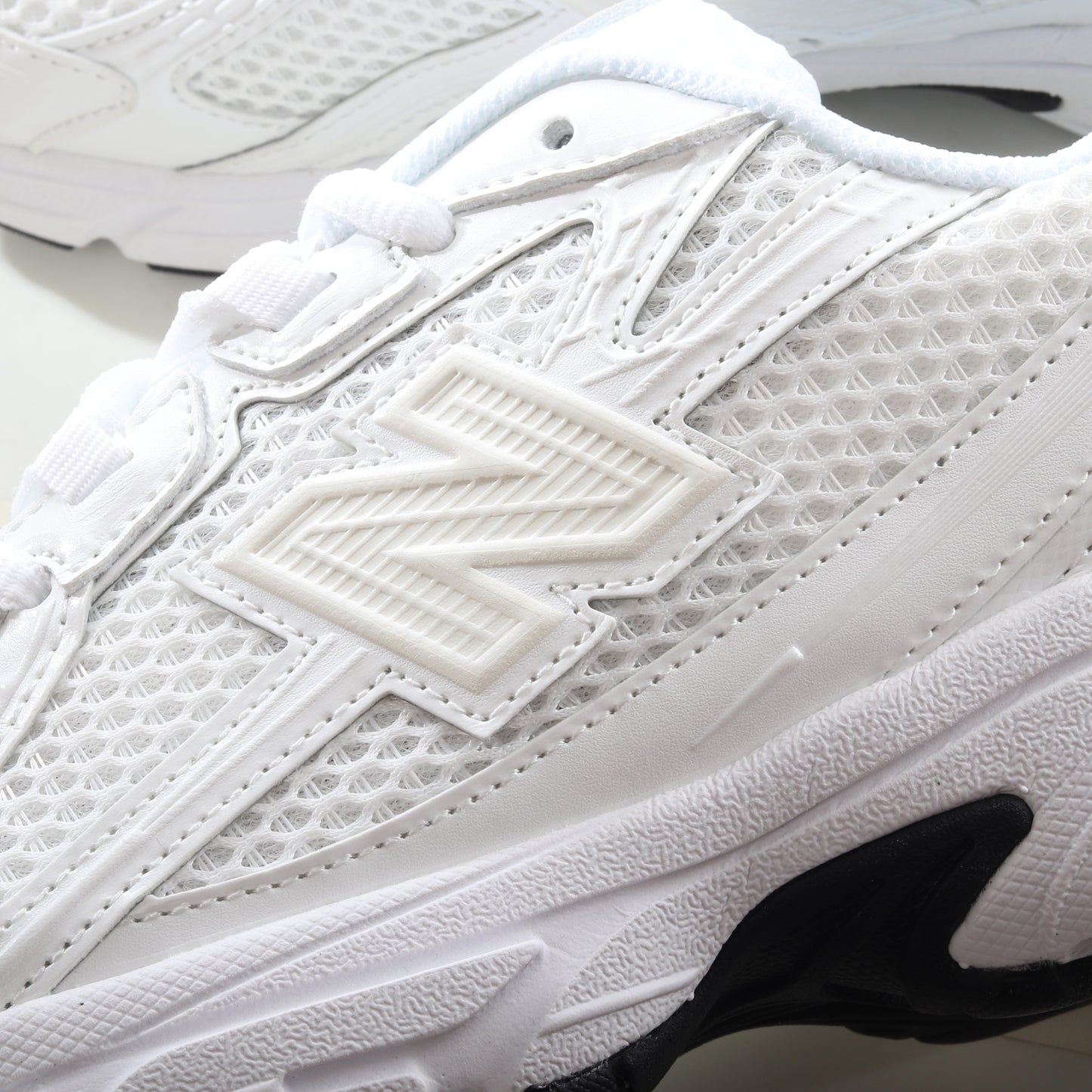 New Balance 740 Triple White