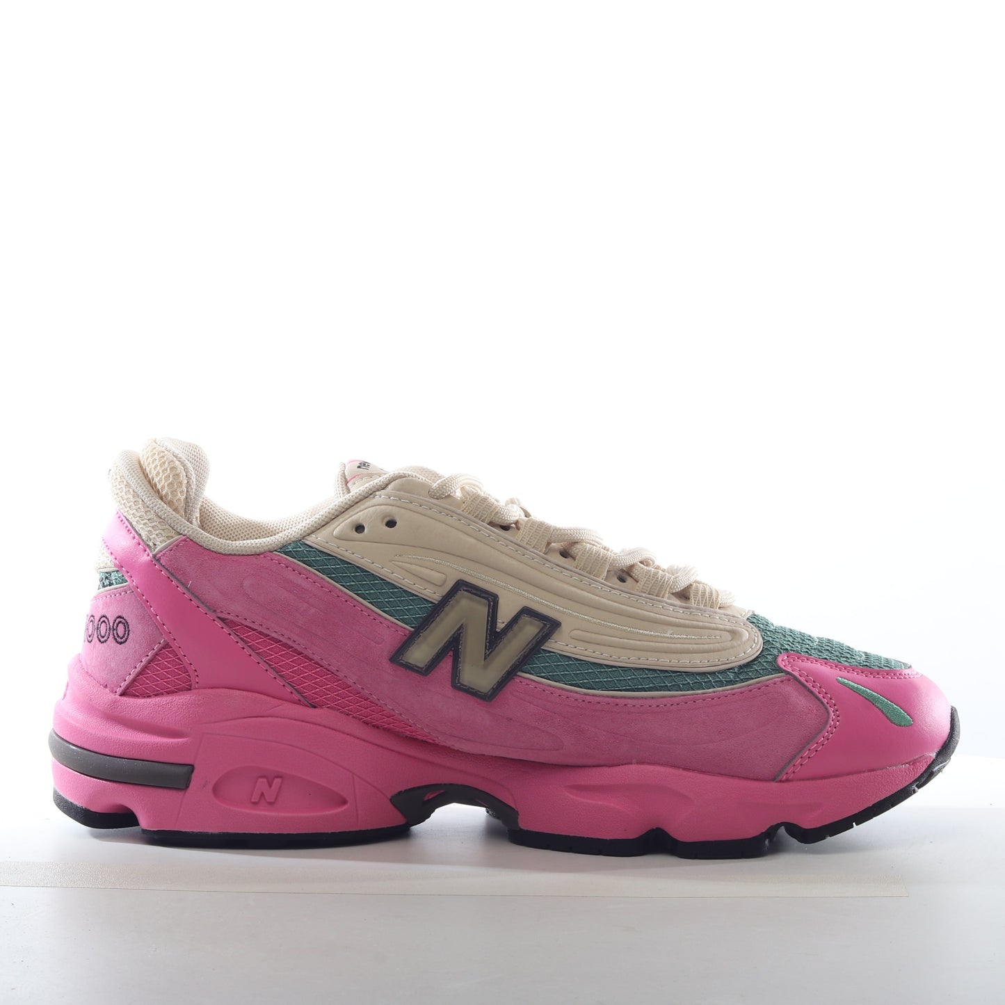 New Balance 1000 Hot Pink