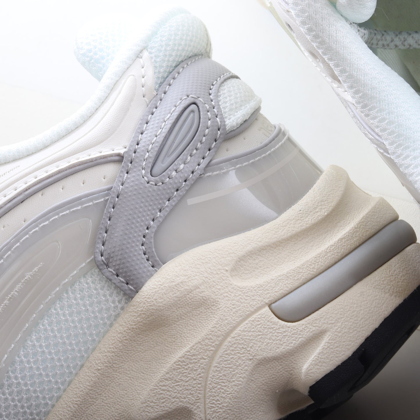 New Balance 1000 Sand Beige