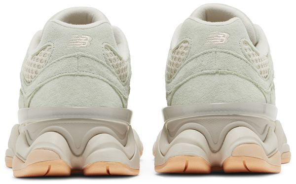 New Balance Silver Moss Green