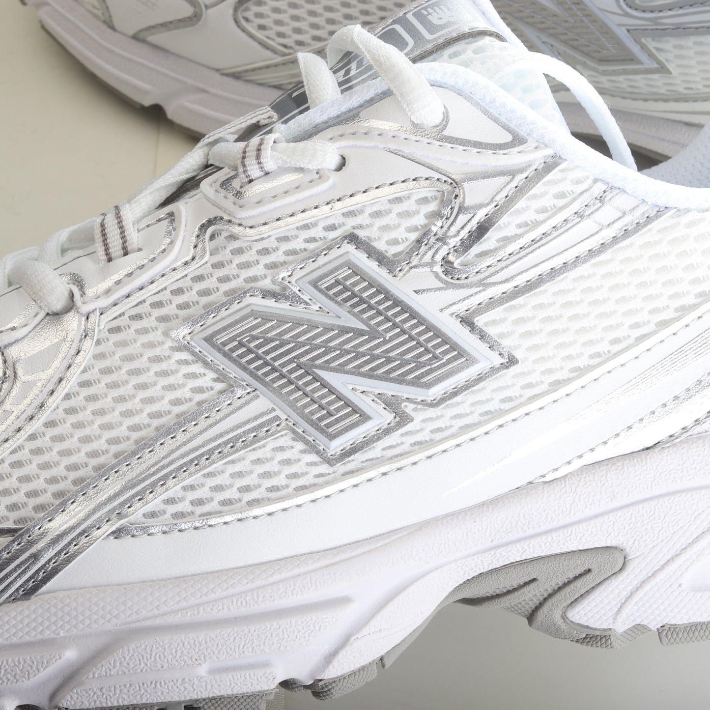 New Balance 740 Triple White Silver