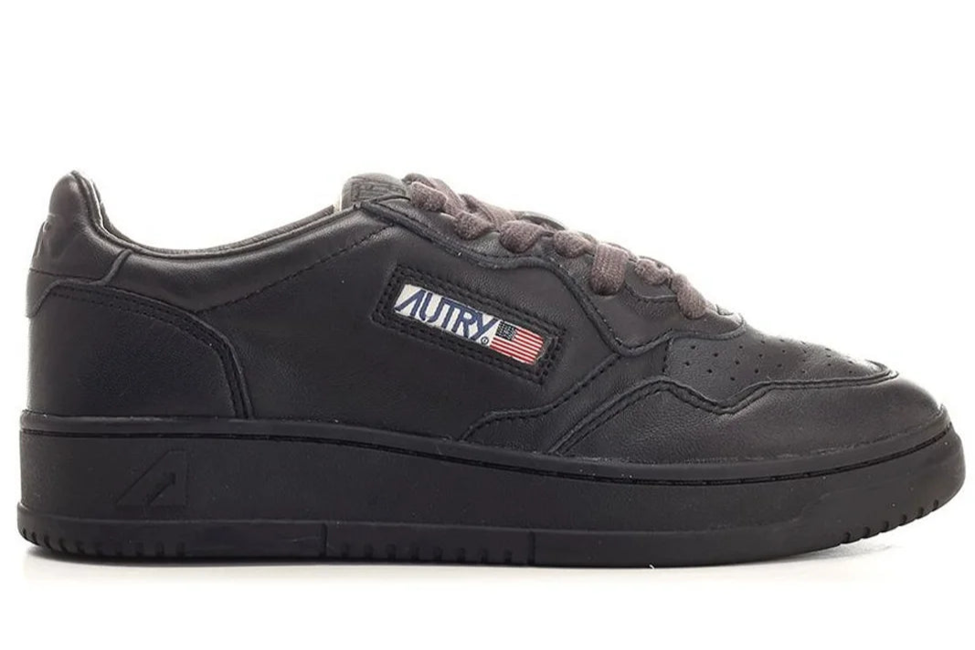 Autry Medalist Low-Top Sneakers All Black