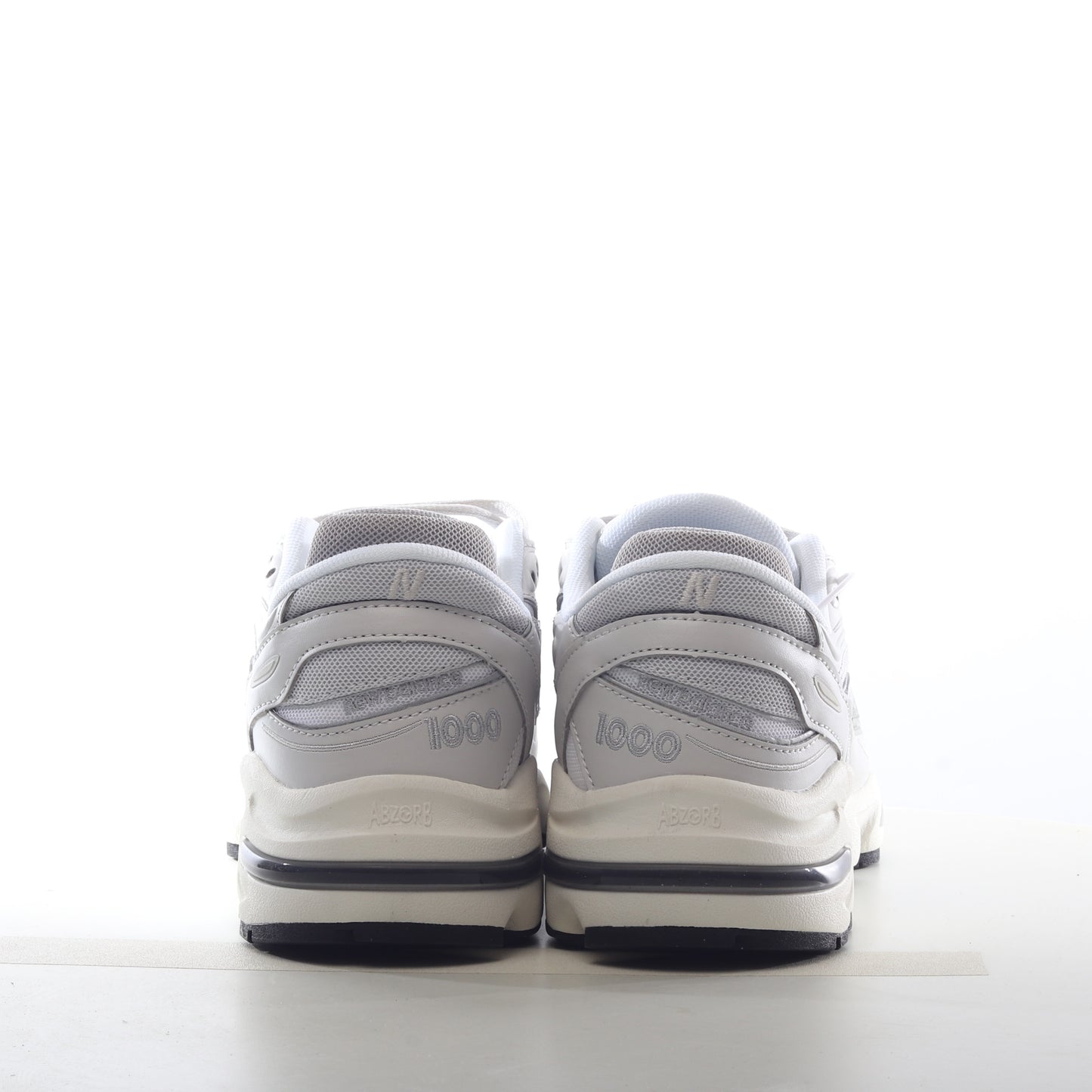 New Balance 1000 Light Taupe