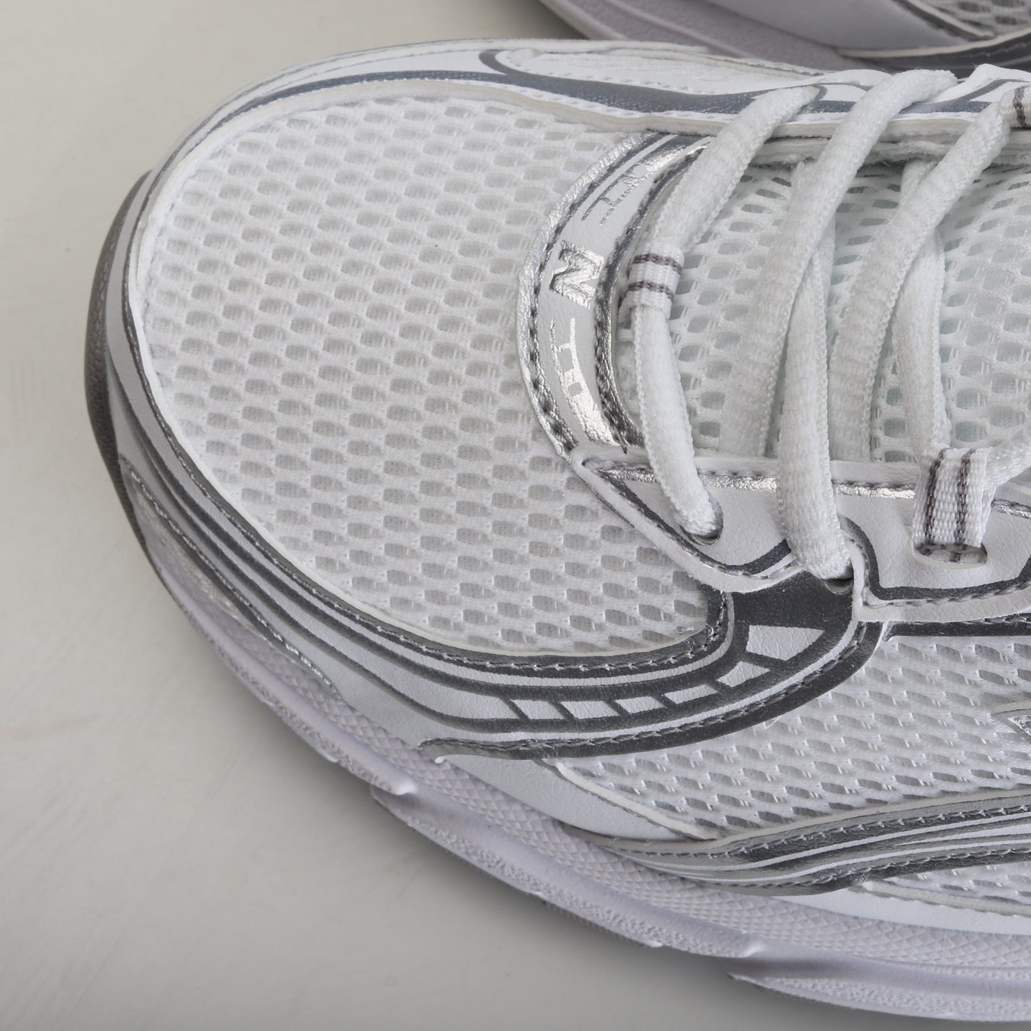 New Balance 740 Triple White Silver