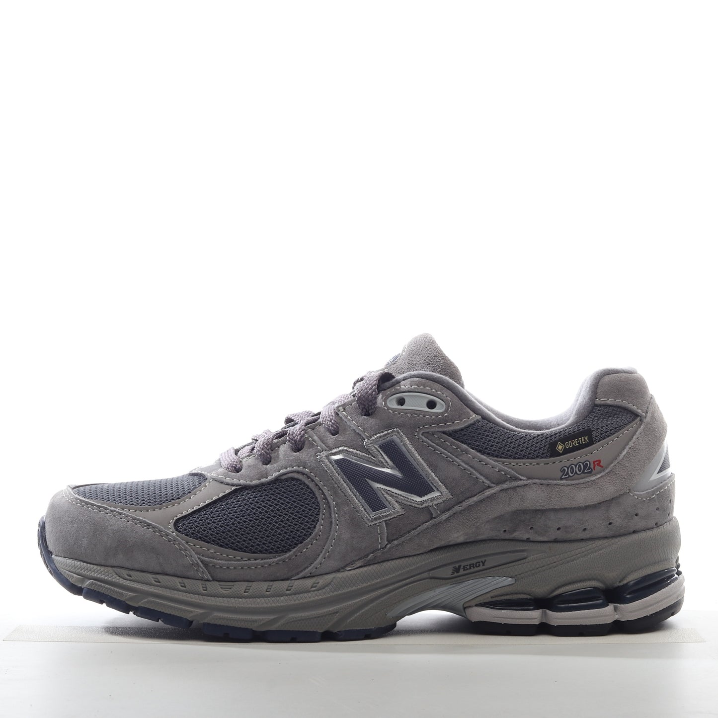 New Balance 2002 Black Grey
