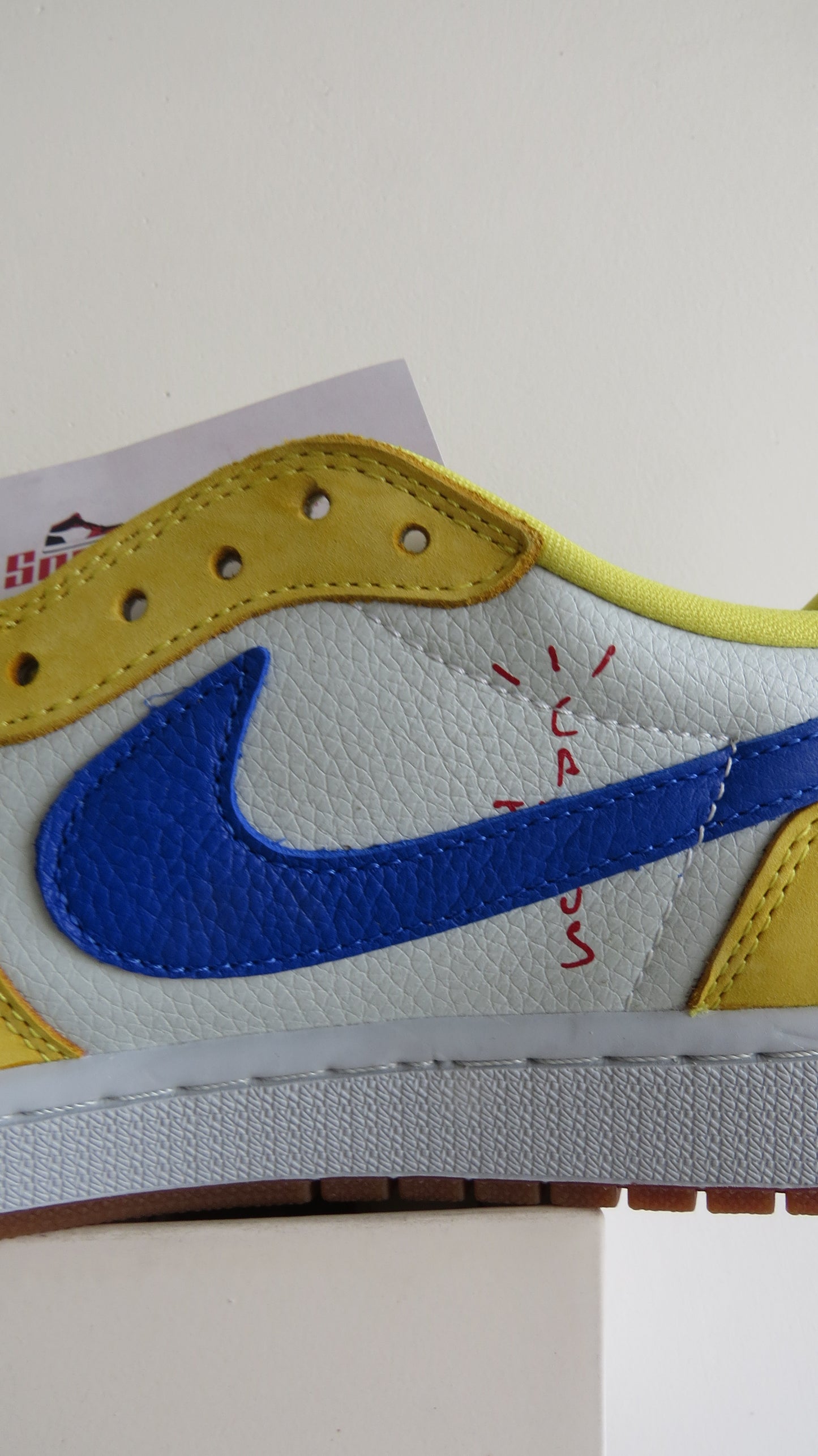 Air Jordan 1 Low Travis Scott Retro Low OG SP Canary