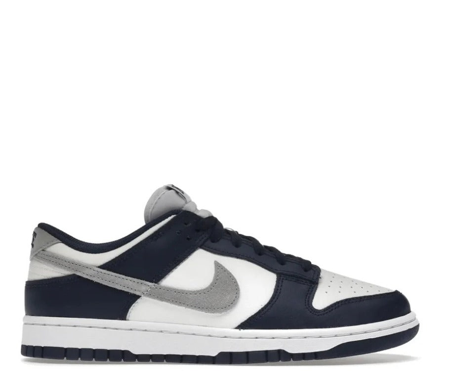 Nike Dunk Low Summit White Midnight Navy