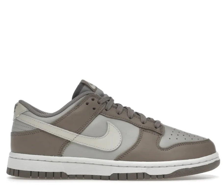Nike Dunk Low Bone Beige