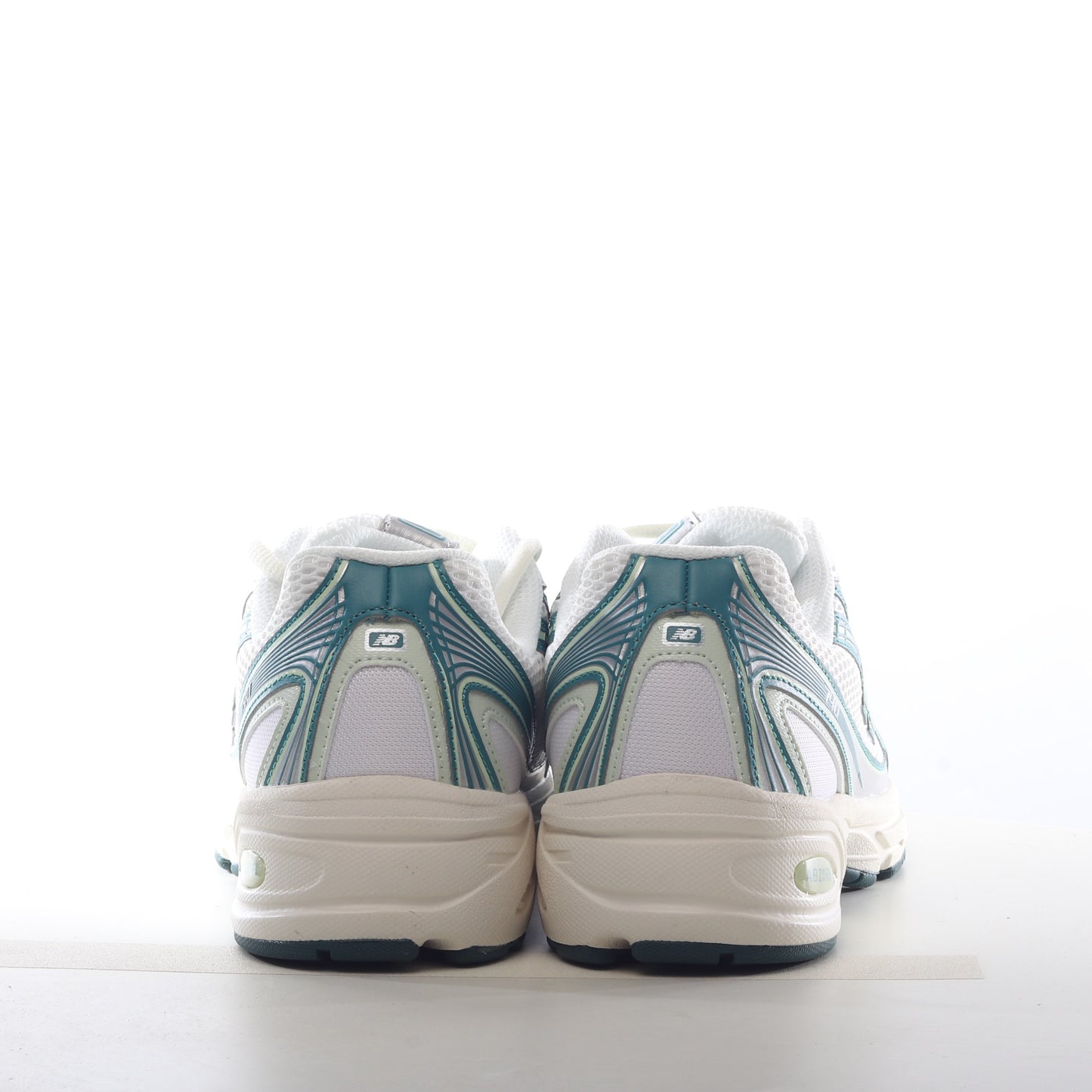 New Balance 740 Teal Green