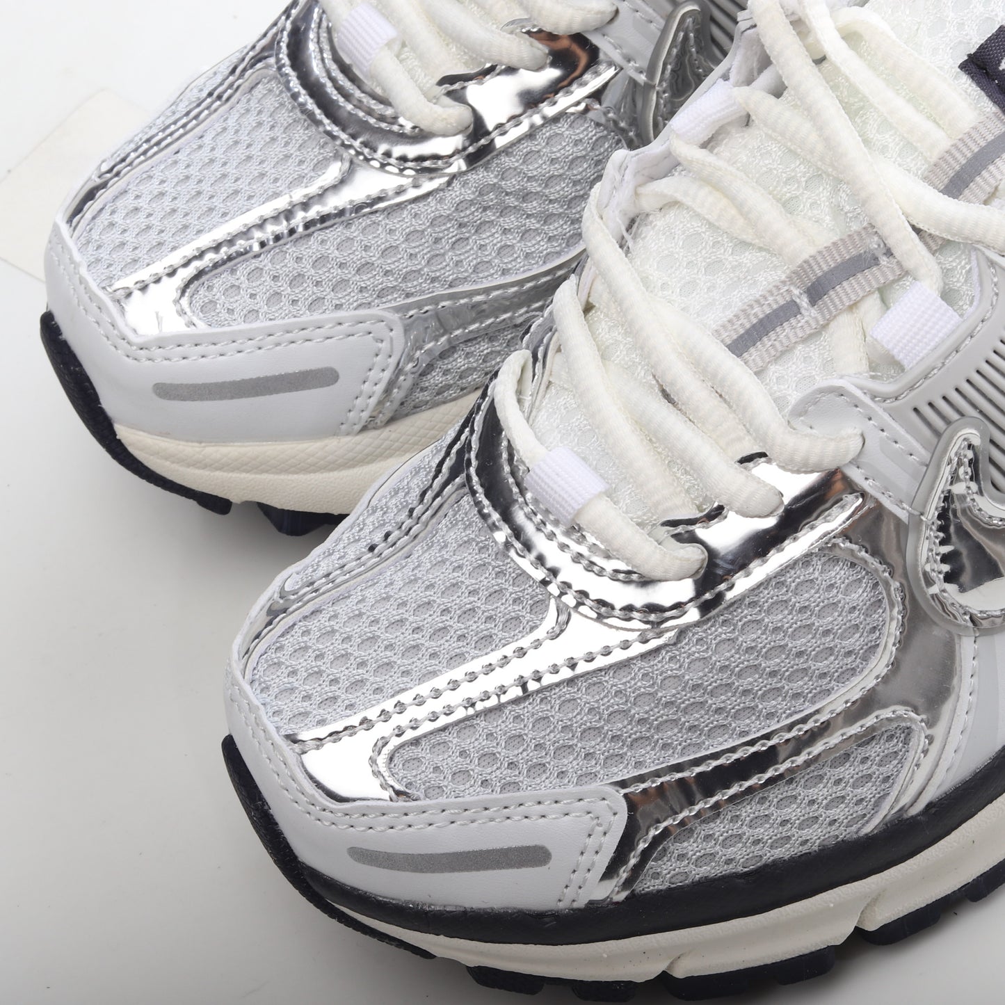 Nike Vomero 5 'Photon Dust Metallic Silver' FD