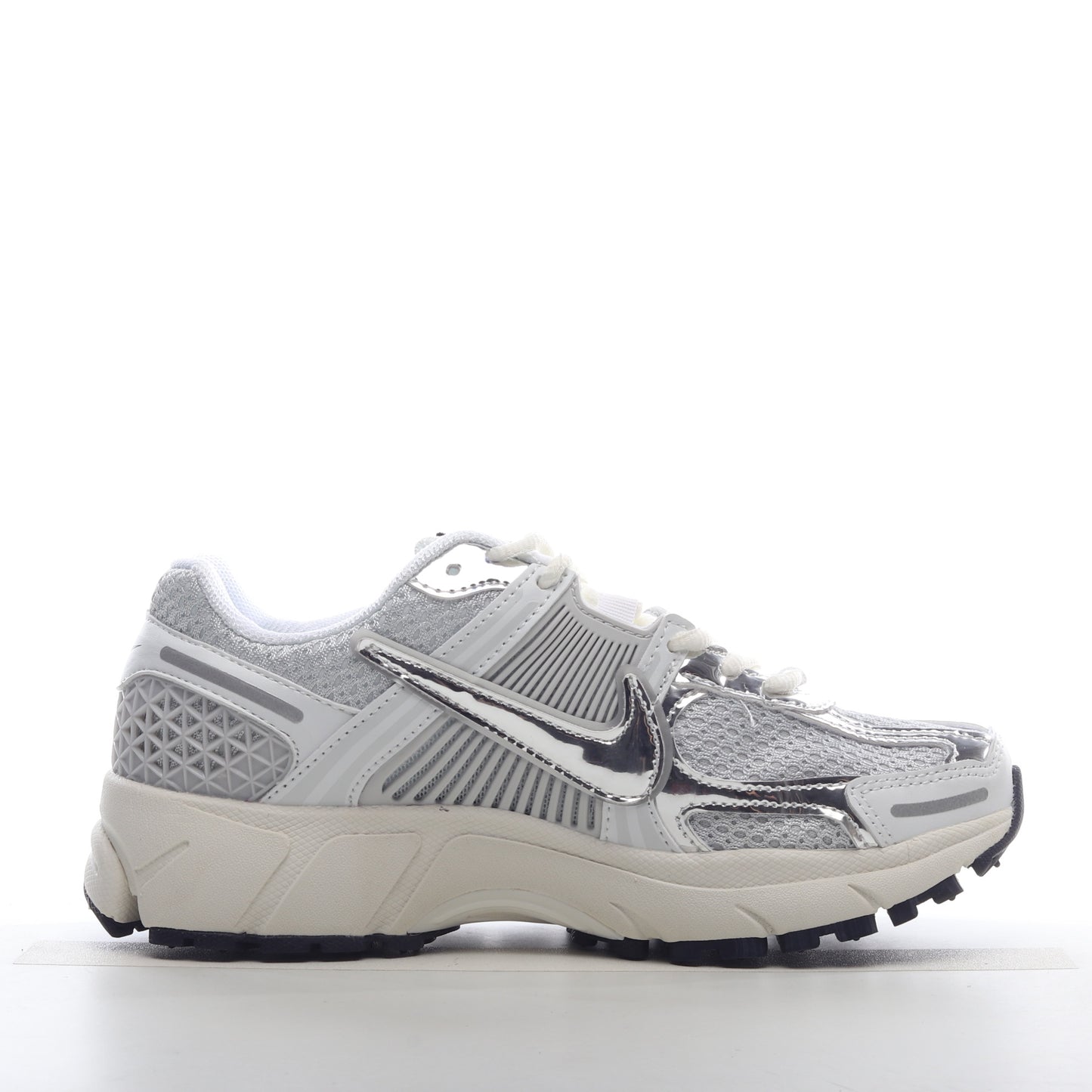 Nike Vomero 5 'Photon Dust Metallic Silver' FD
