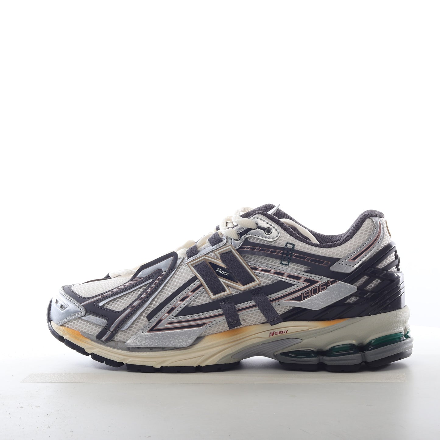 New Balance 1906R White Metallic Gold