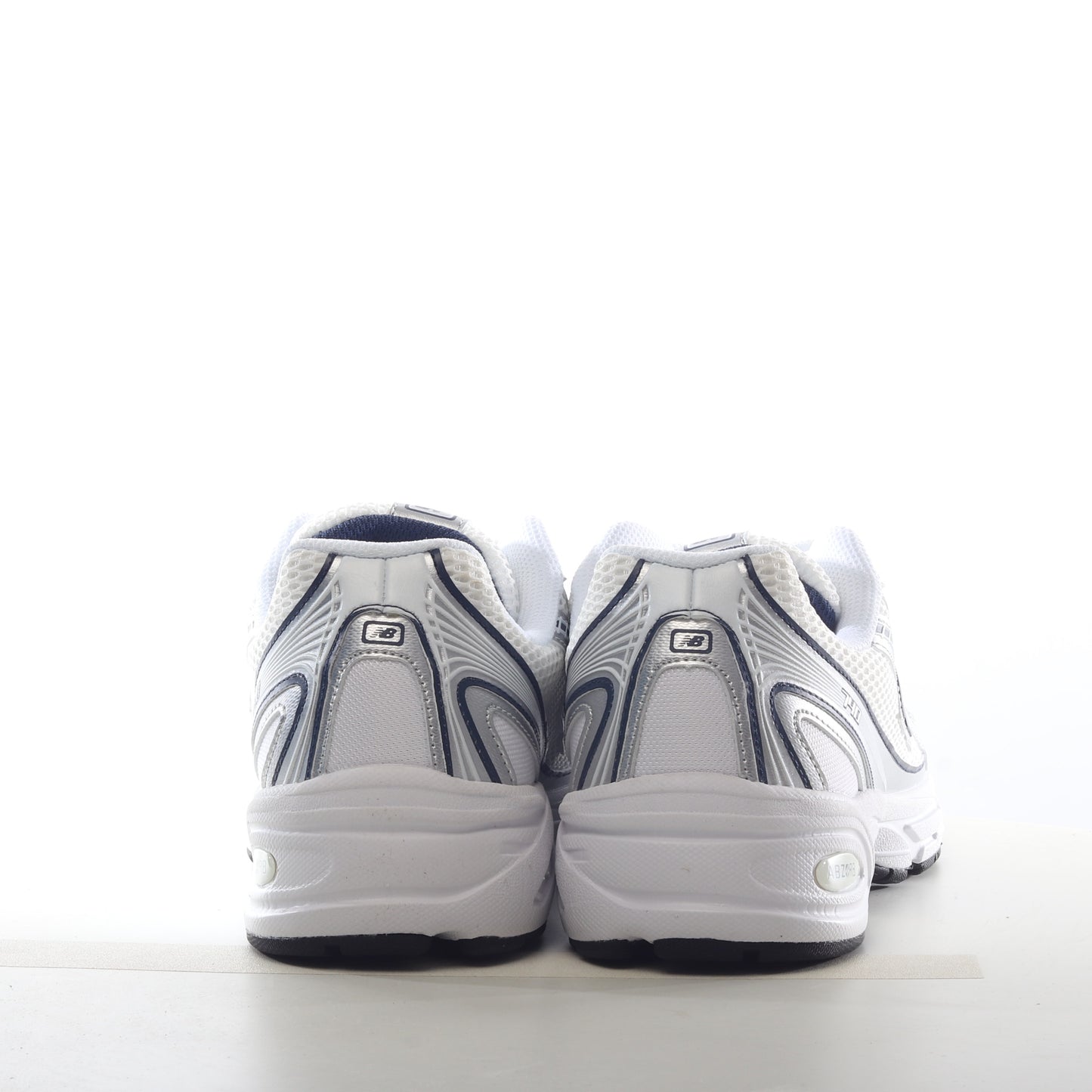 New Balance 740 Silver Aqua