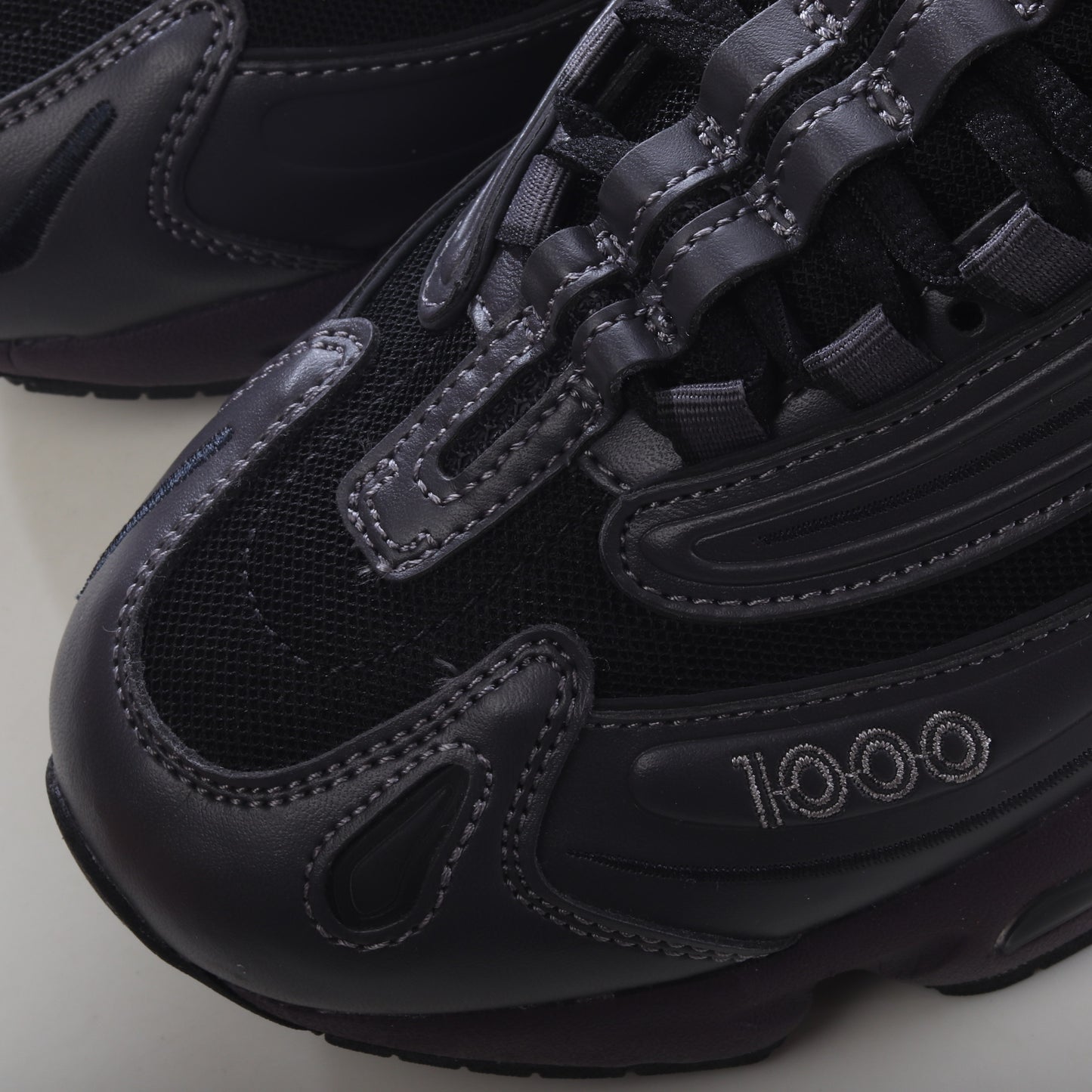 New Balance 1000 Triple Black