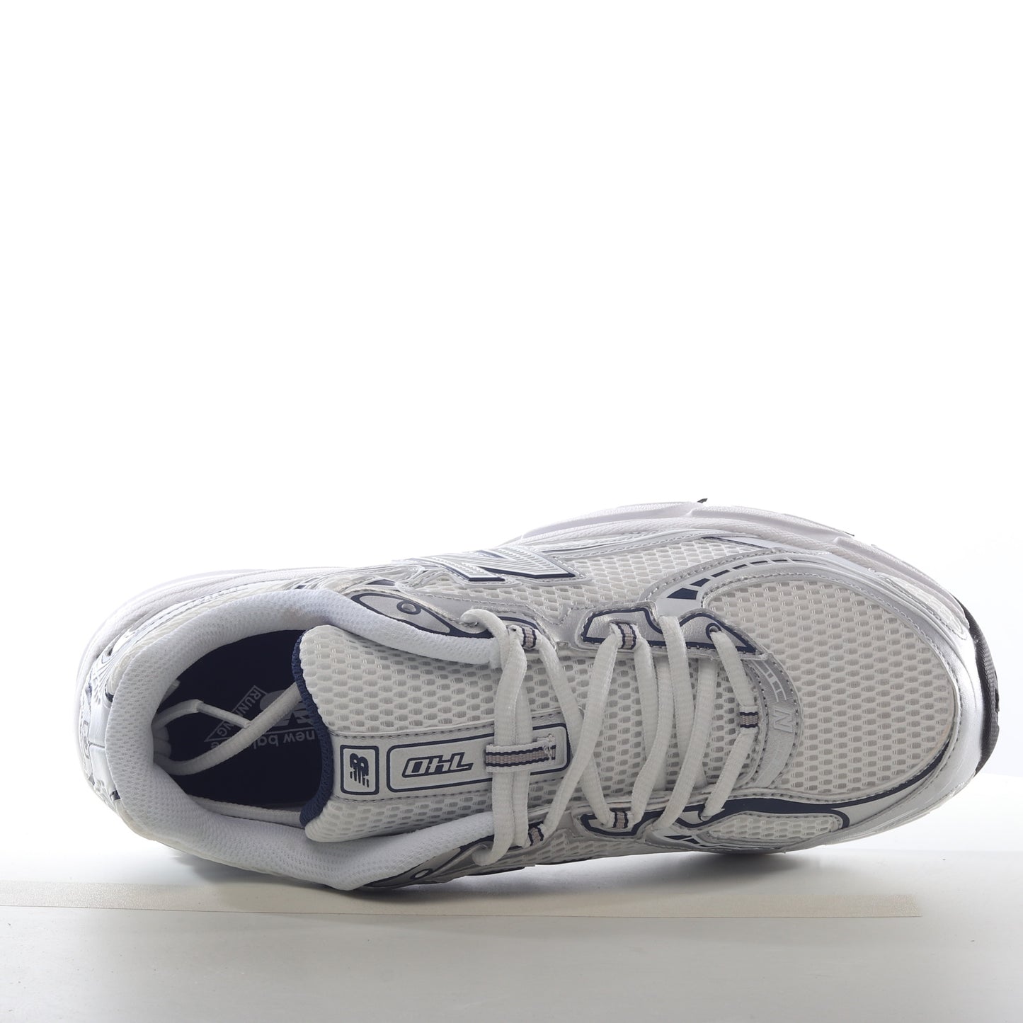 New Balance 740 Silver Aqua