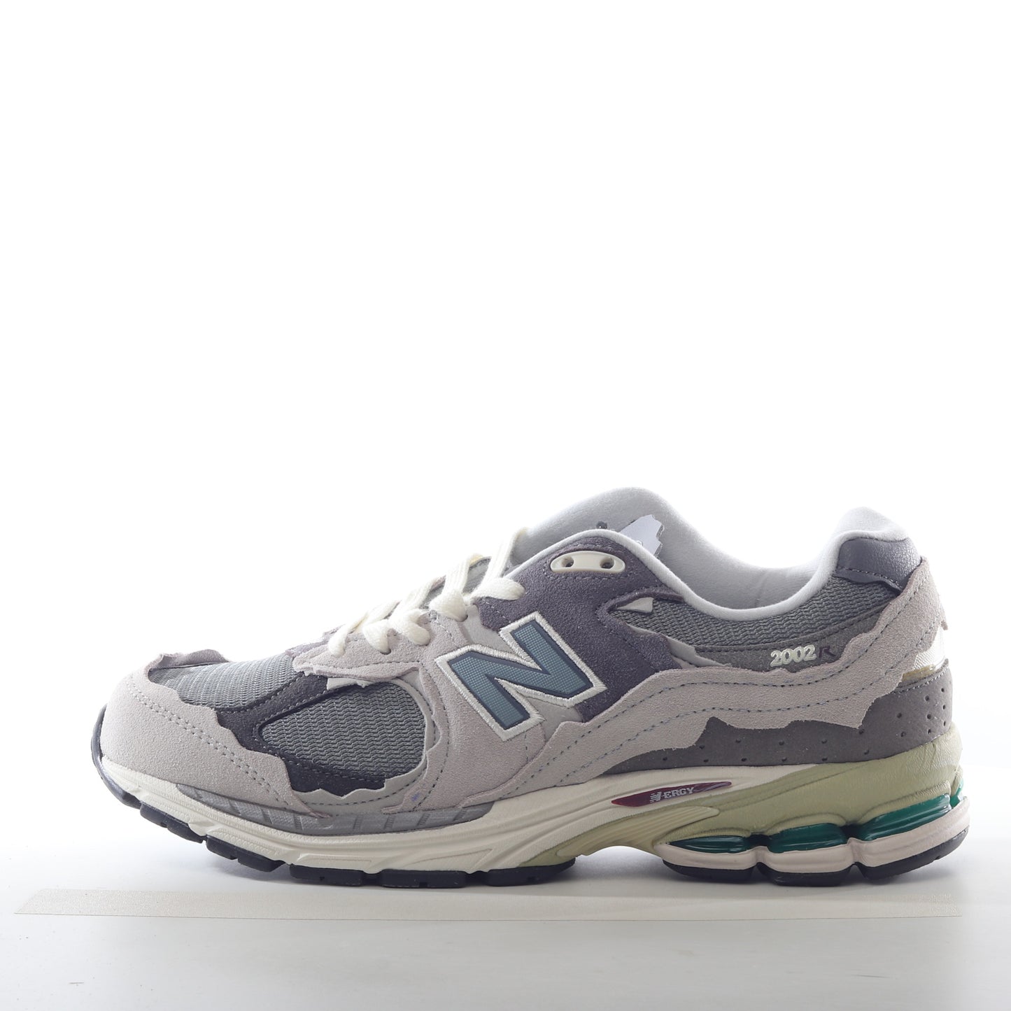 New Balance 2002 White Sky Blue