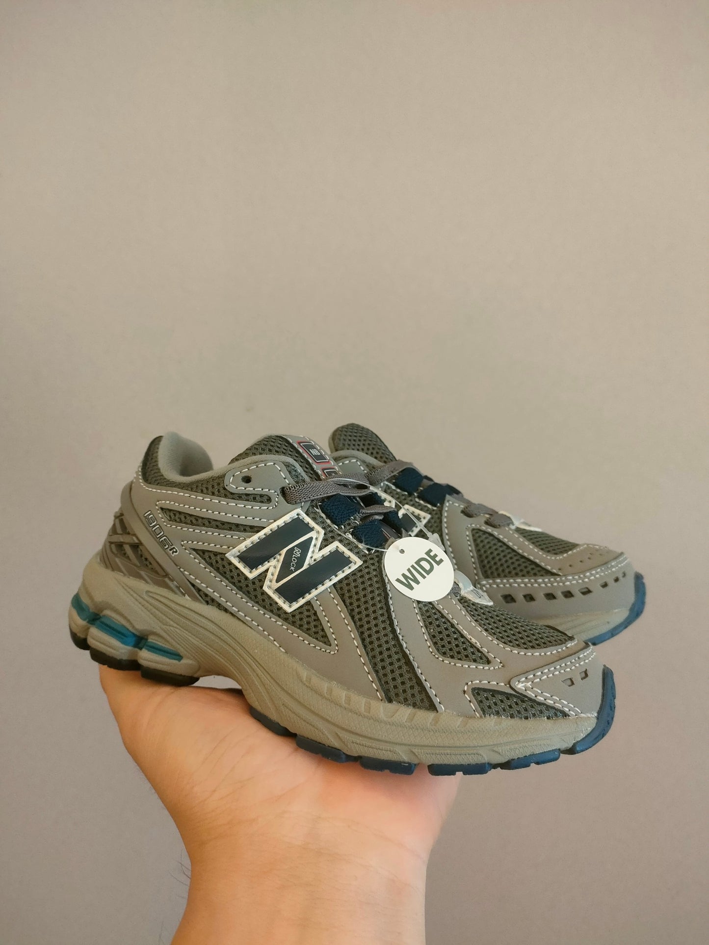 New Balance 1906 Kids