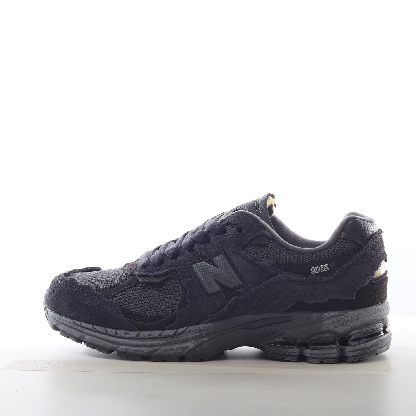 New Balance 2002 Blackout