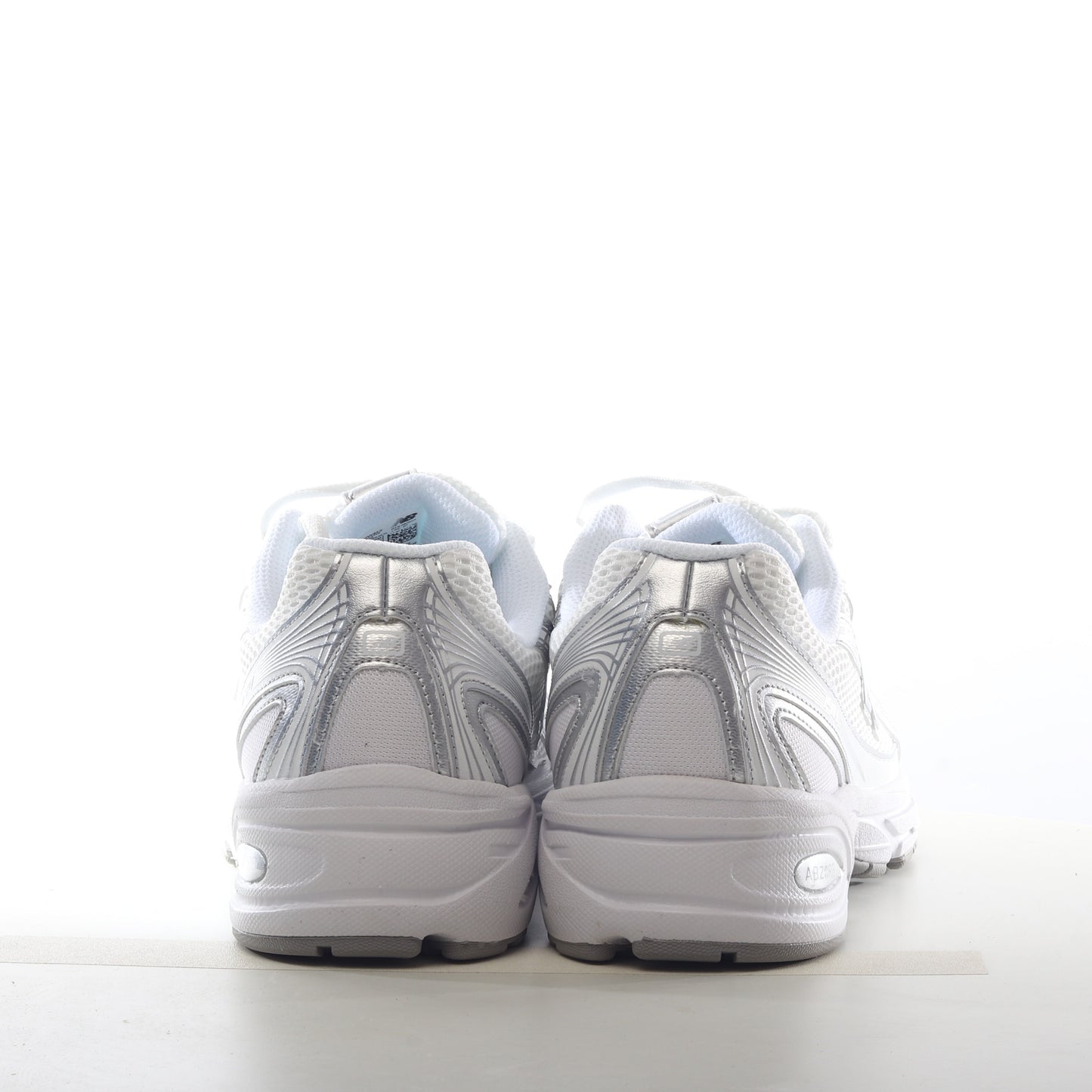 New Balance 740 Triple White Silver