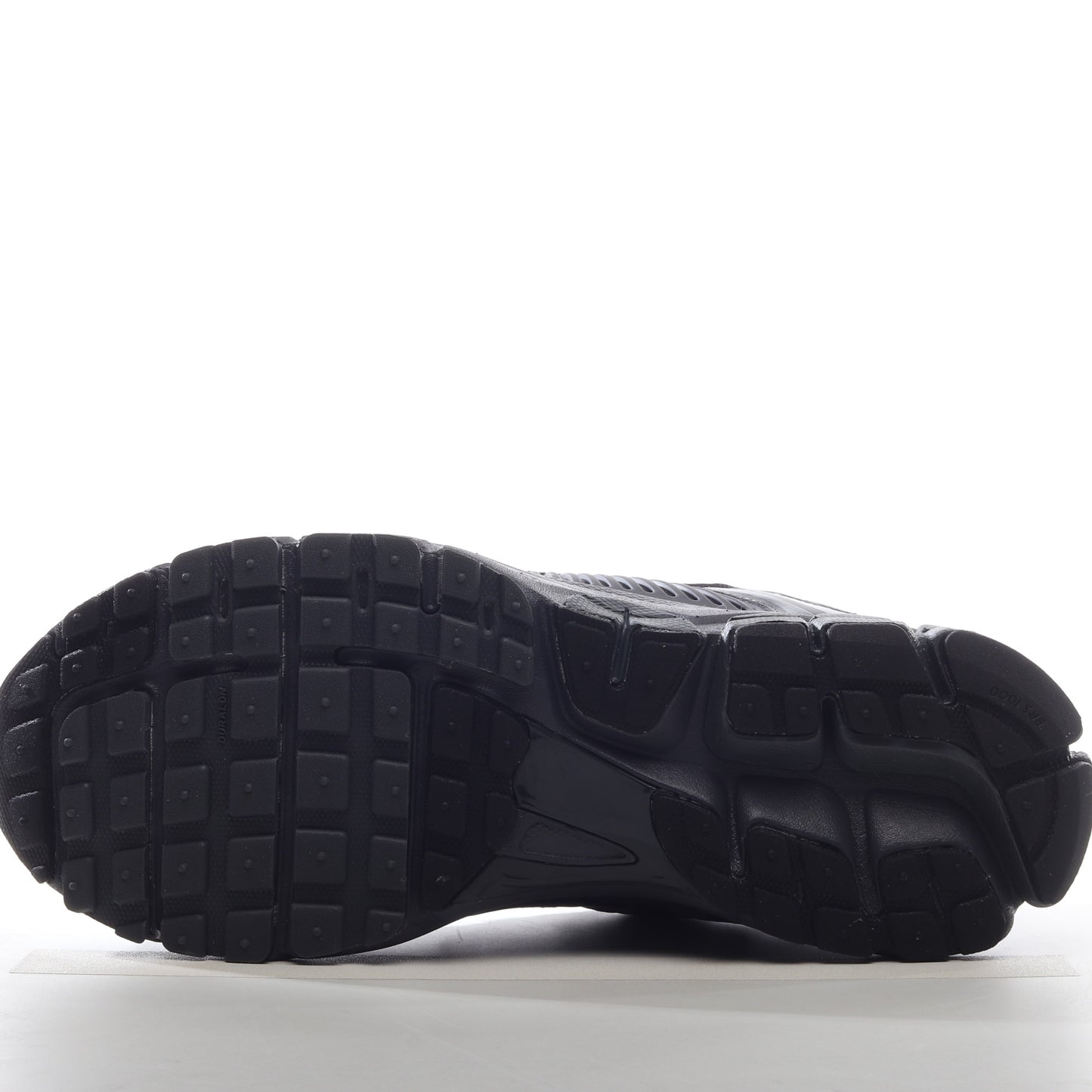 Nike Vomero 5 'Triple Black'