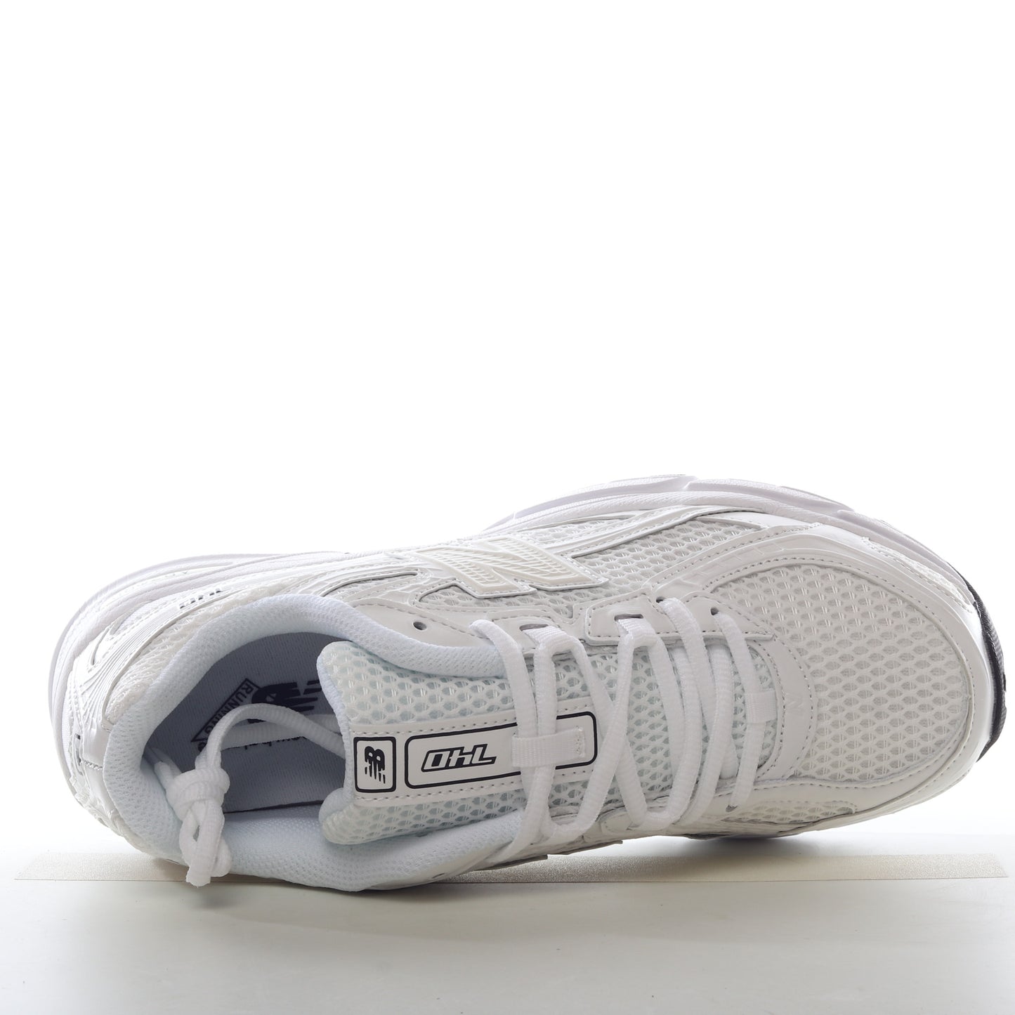 New Balance 740 Triple White