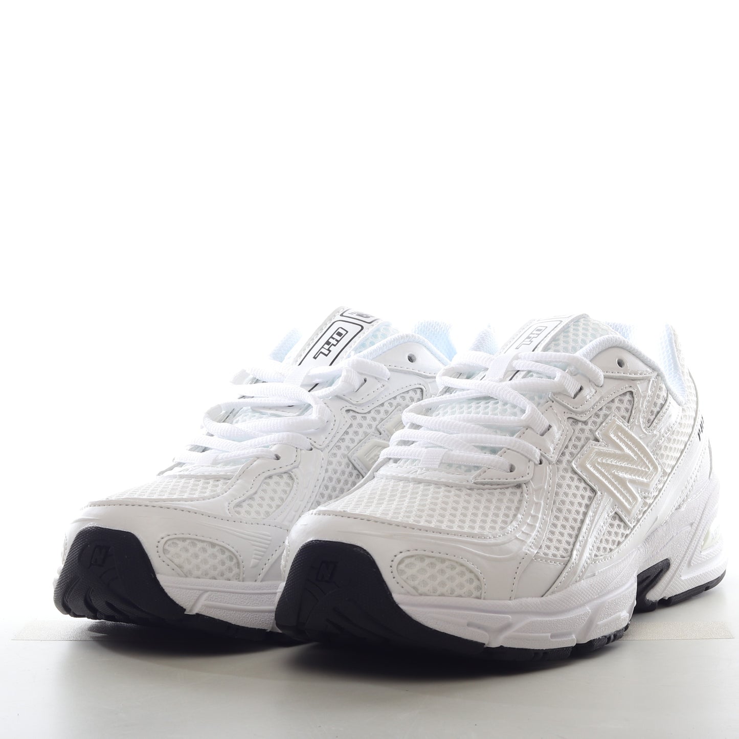 New Balance 740 Triple White