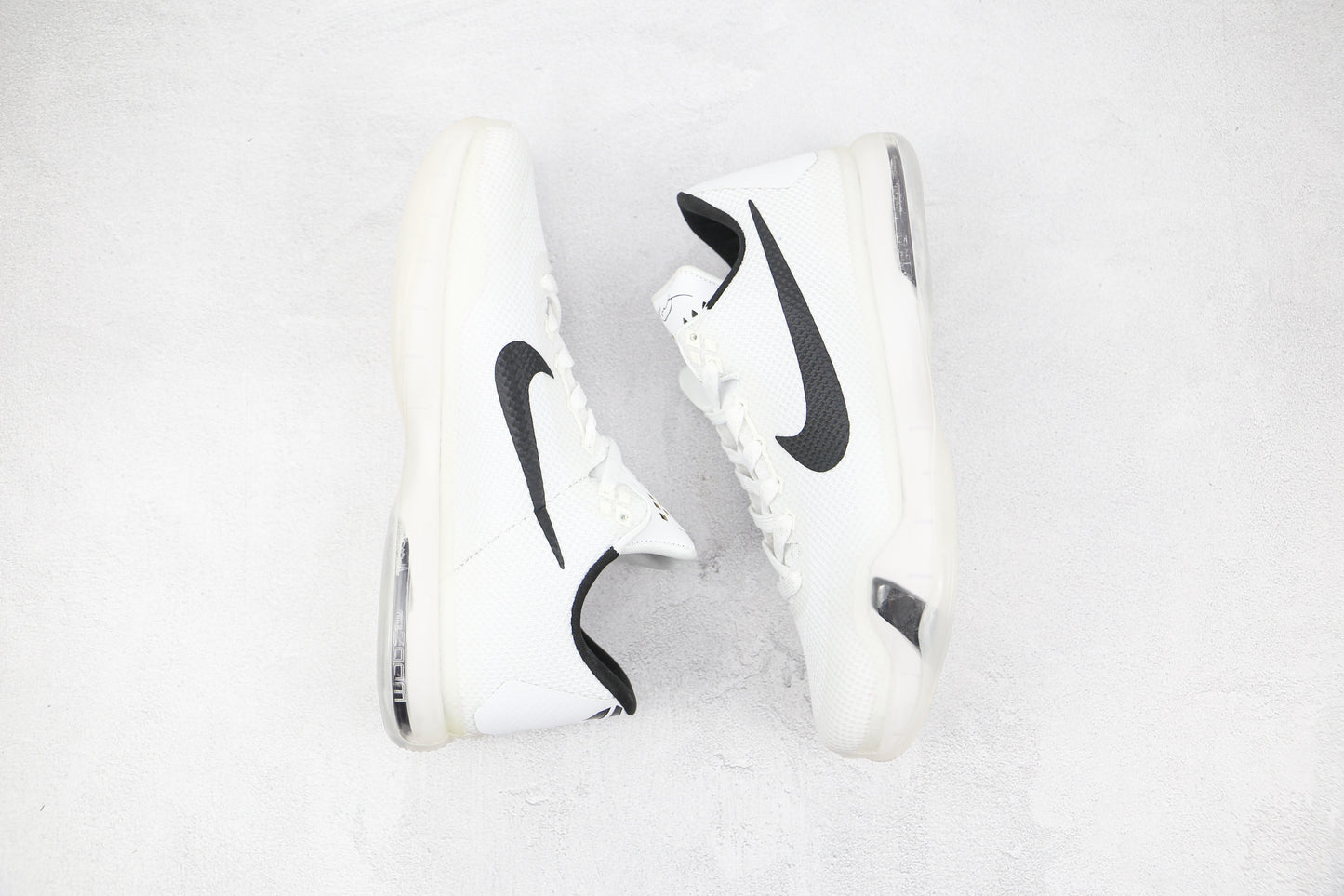 Nike Kobe White Black
