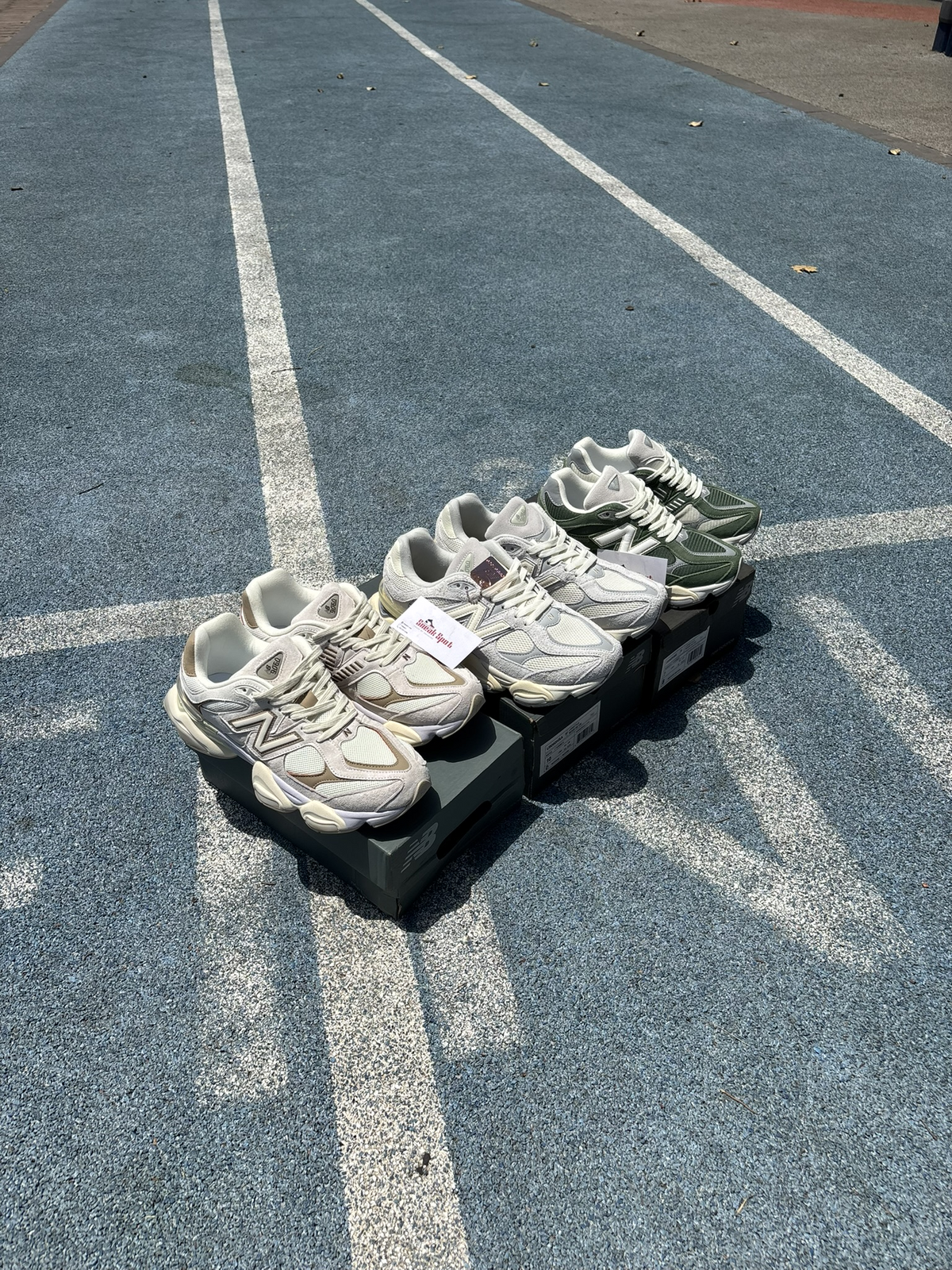 New Balance 9060: למה הסוליה הגדולה הפכה ללהיט