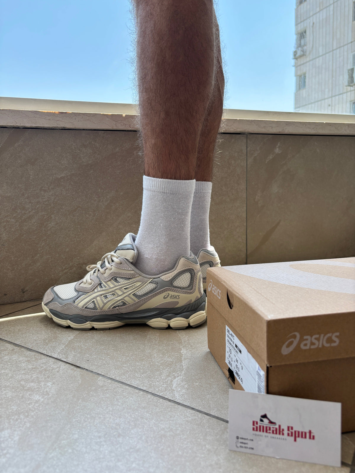 ASICS GEL-NYC מול GT-2160: נוחות, מידה וסגנון