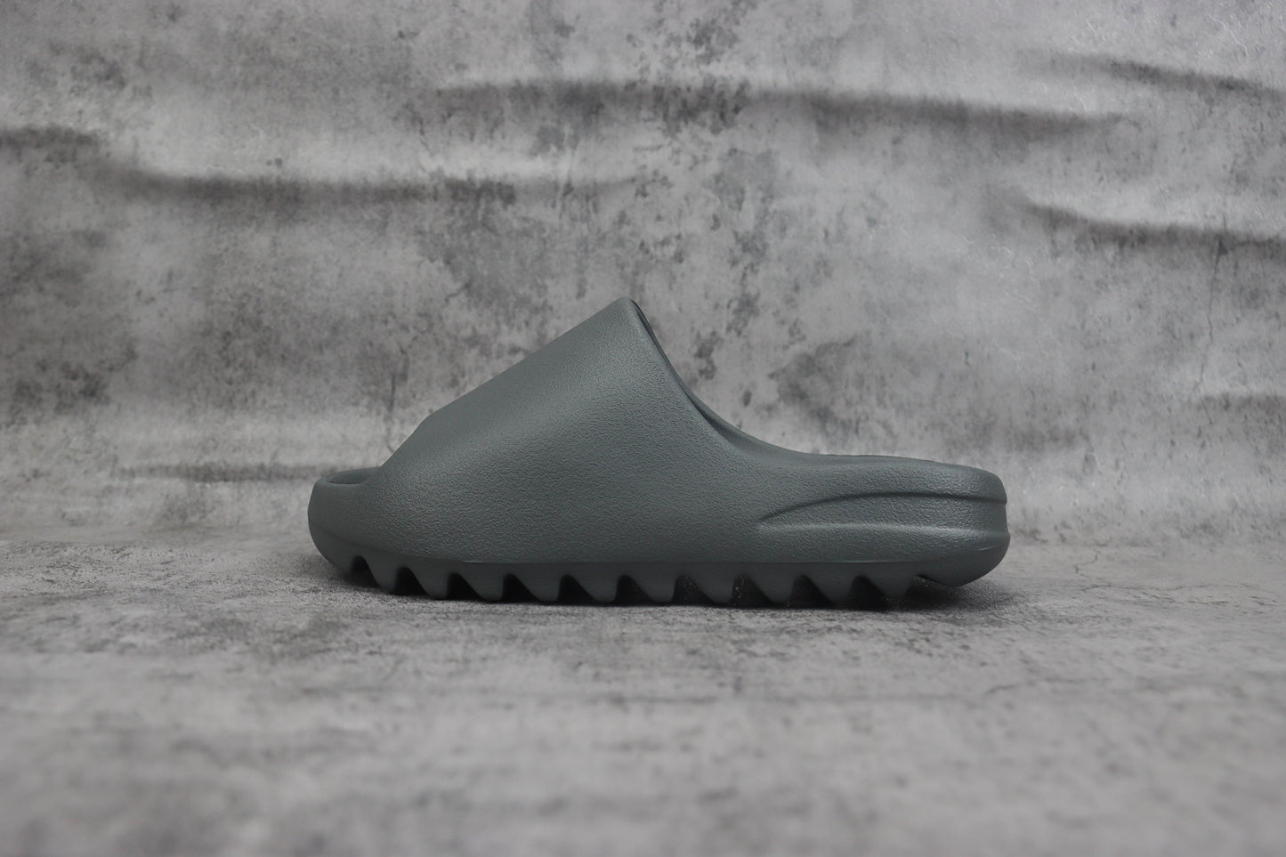 Adidas Yeezy Slide Cool Grey