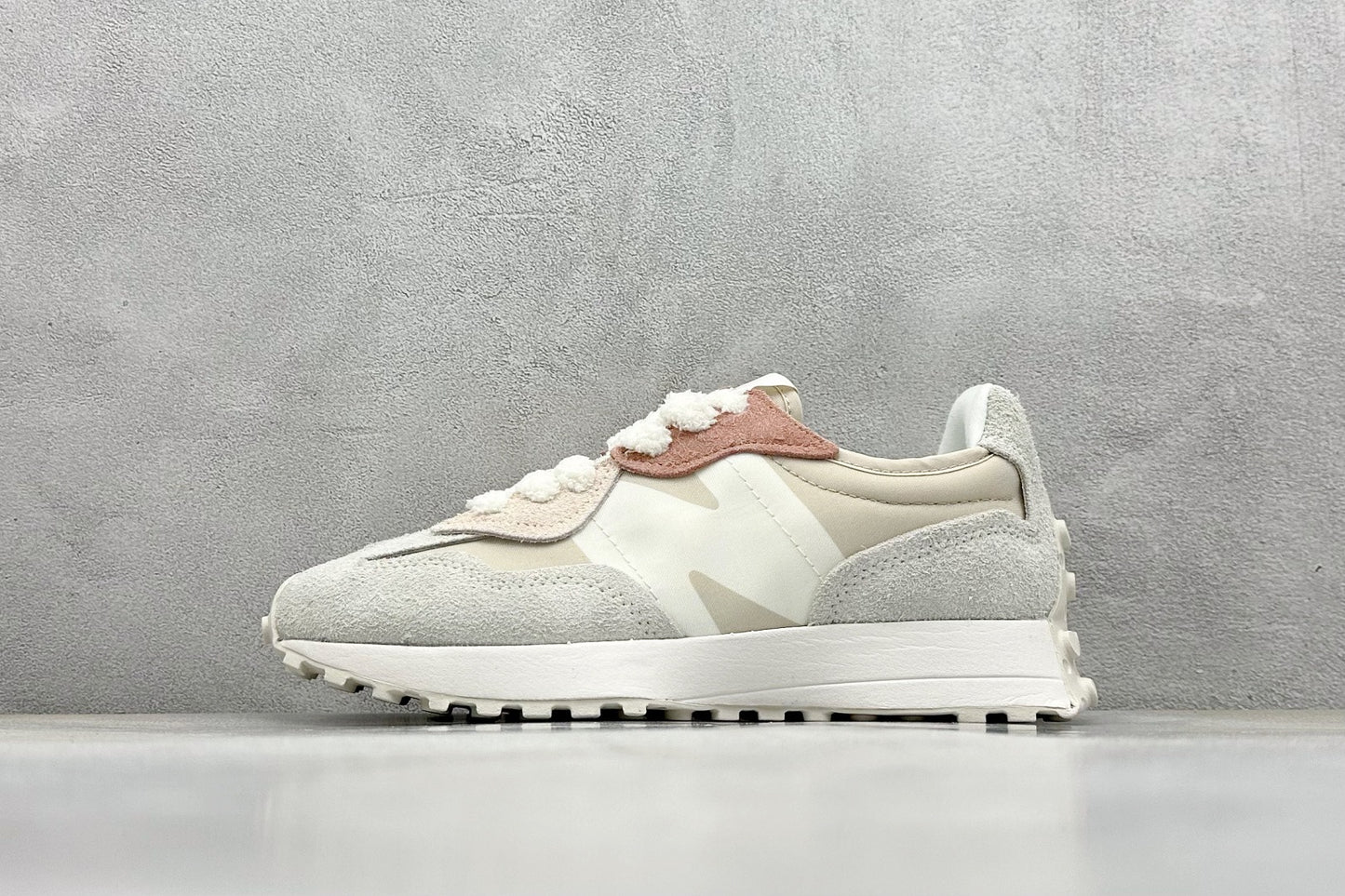 New Balance 327 Silver Grey U327WTL