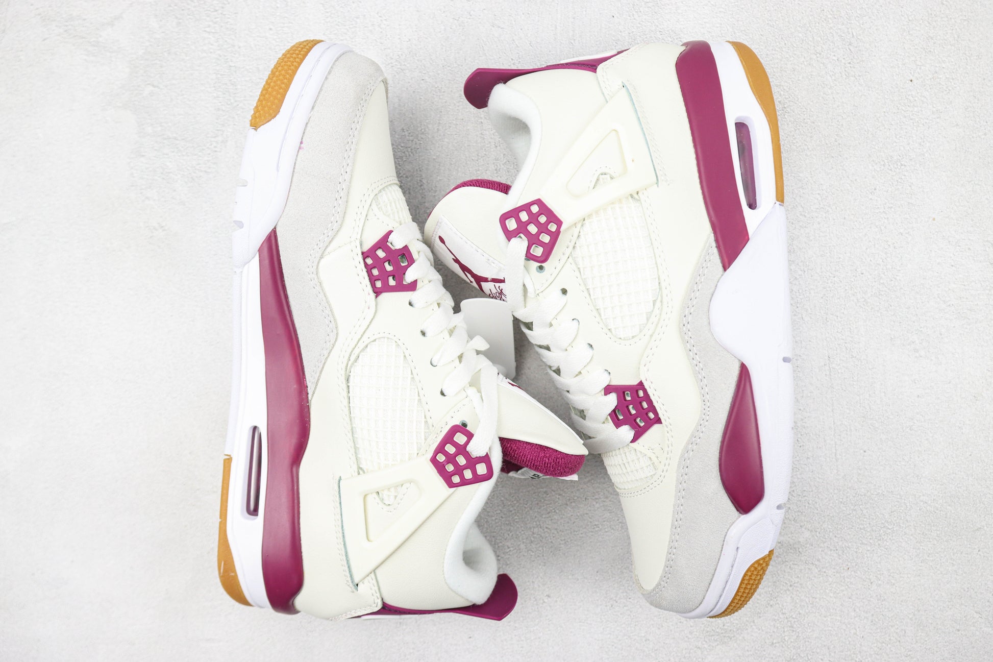 Air Jordan 4 Burgundy Crush