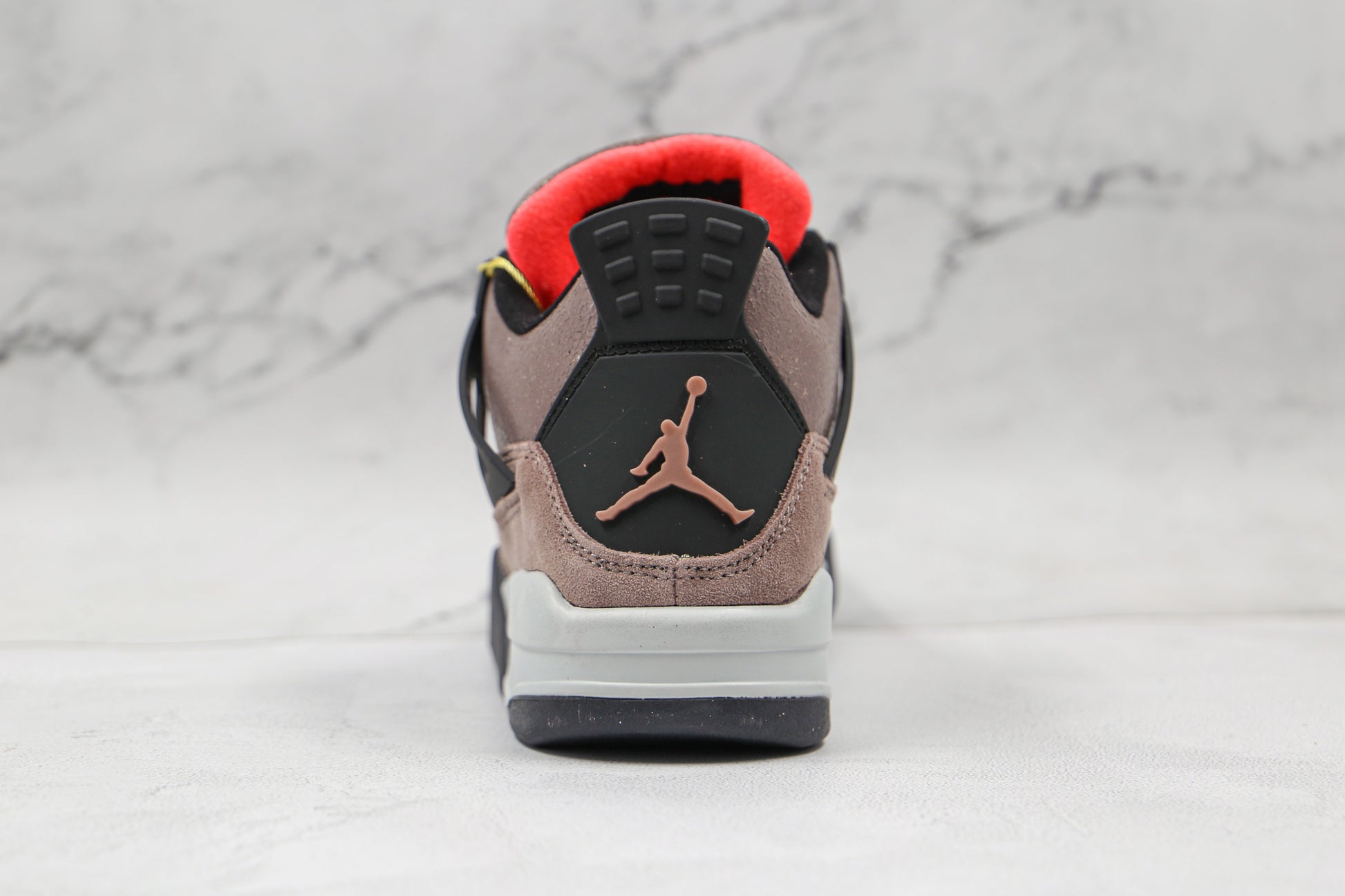 Air Jordan 4 Taupe Haze