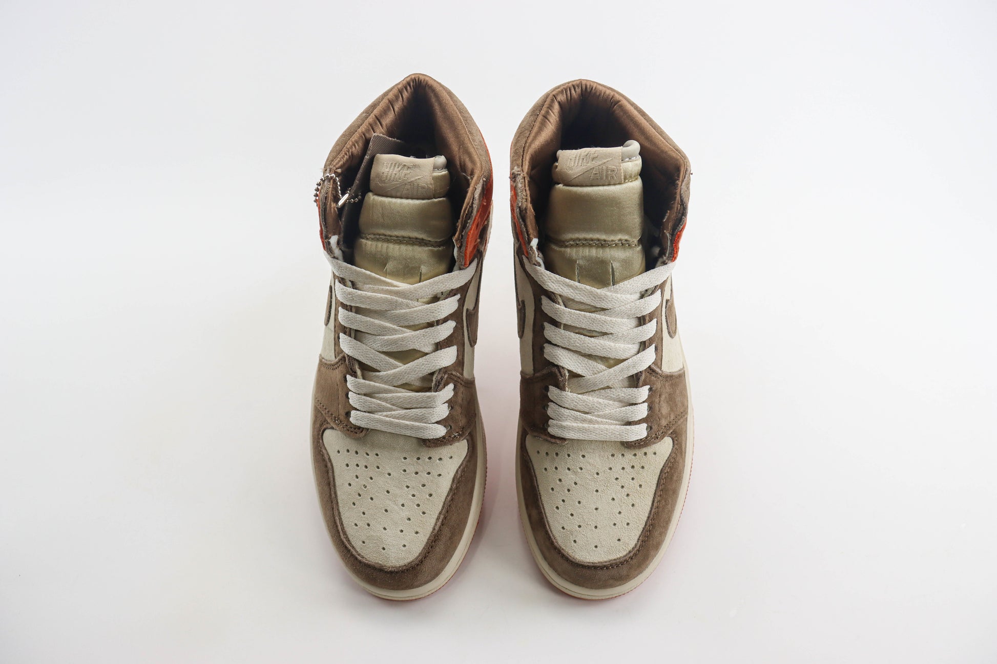 Air Jordan 1 High Autumn Suede