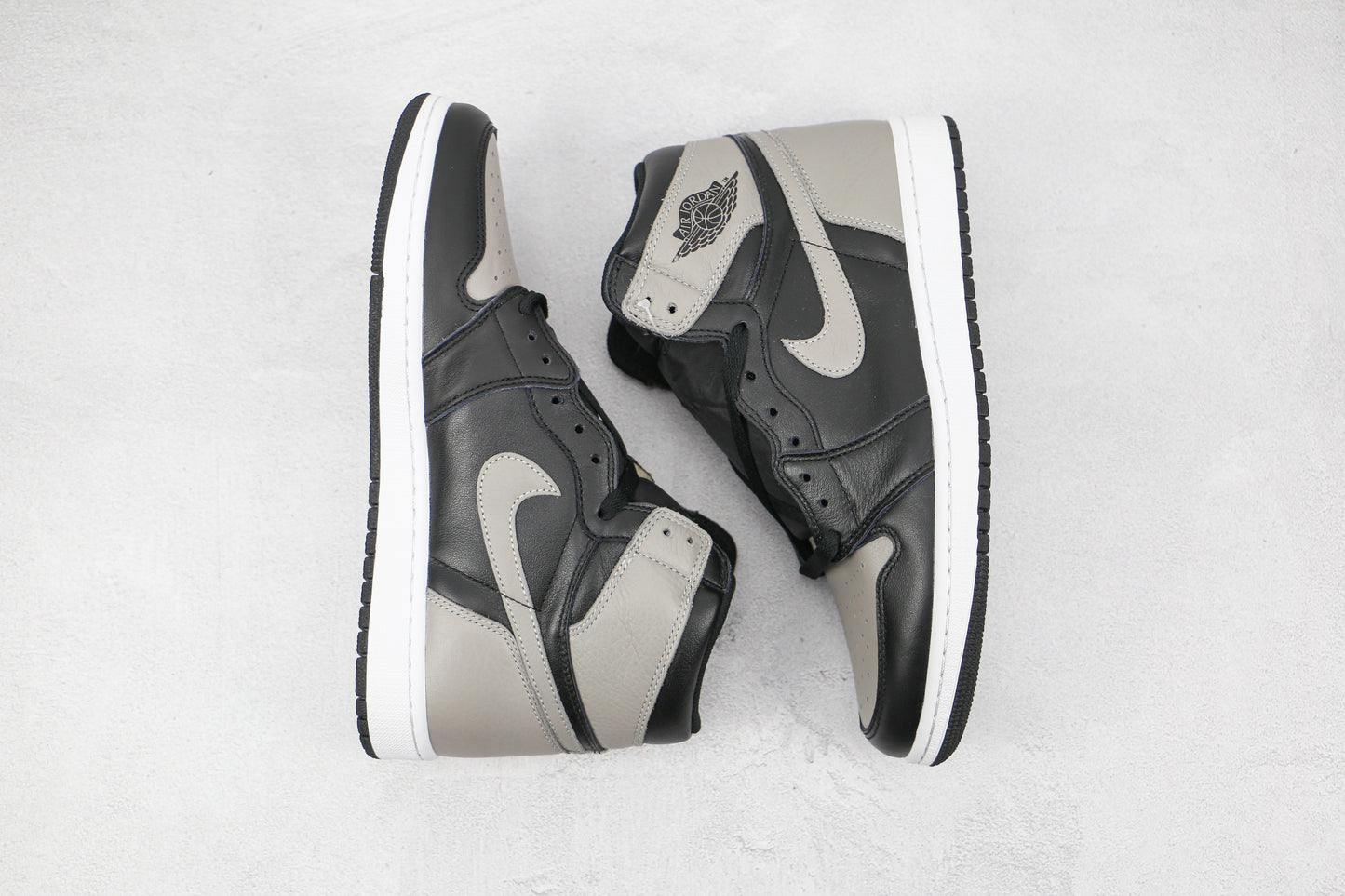 Air Jordan 1 High Shadow Grey